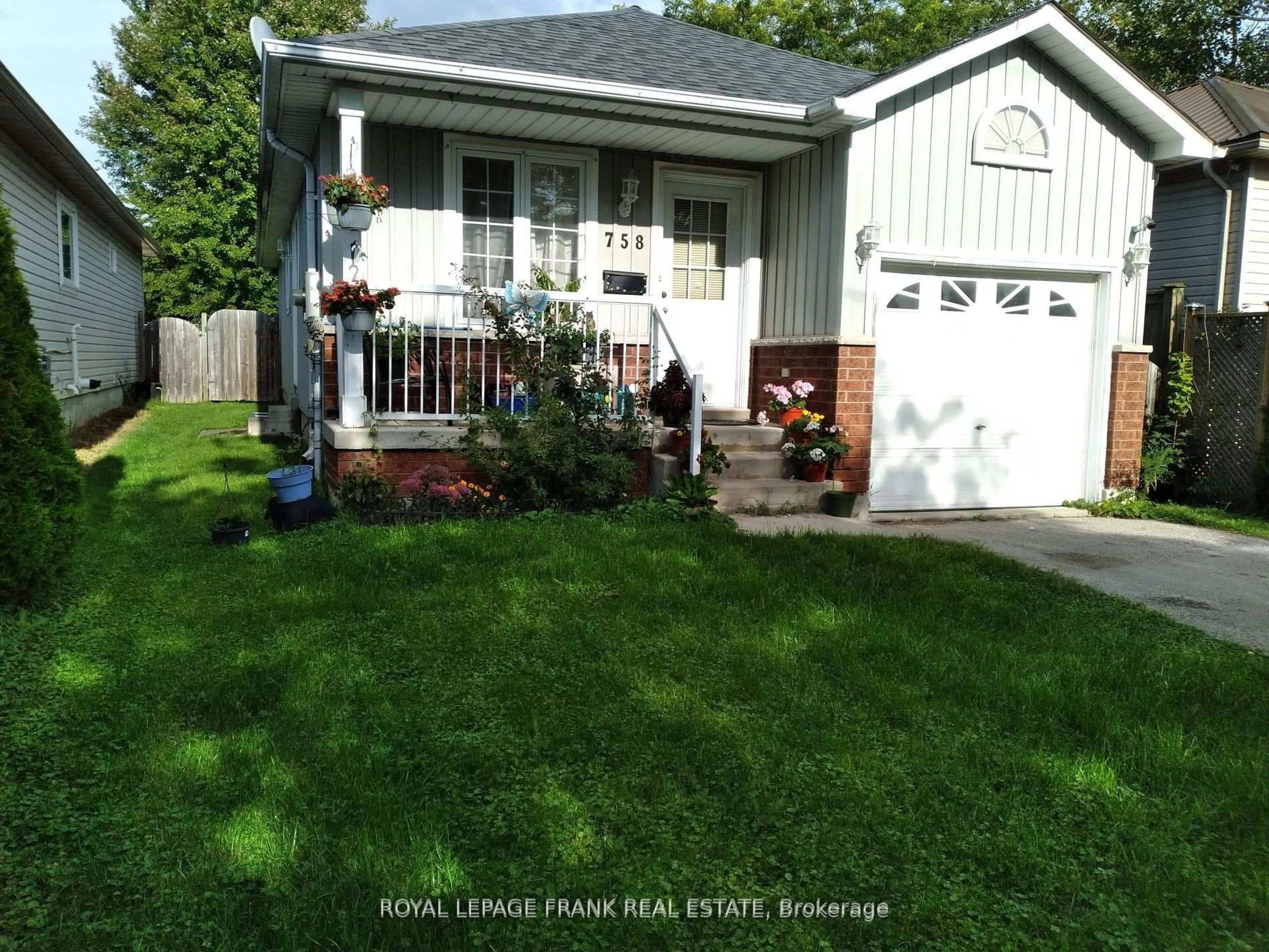 Home with vinyl exterior material, street for 758 Ontario St, Cobourg Ontario K9A 3C5