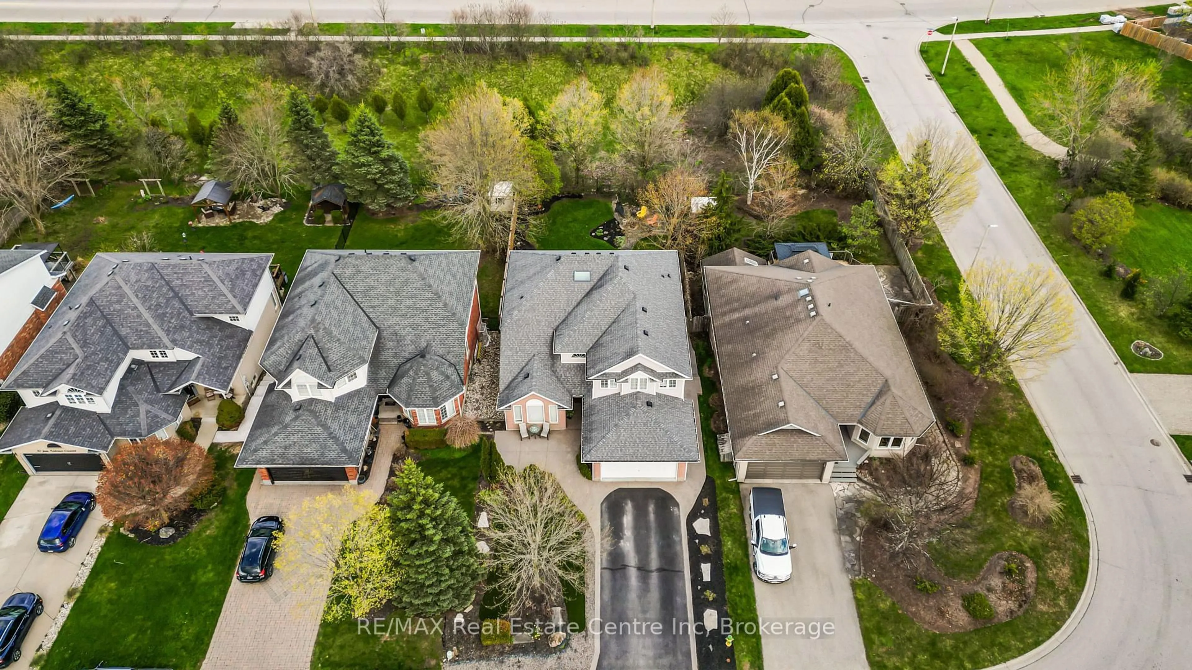 A pic from outside/outdoor area/front of a property/back of a property/a pic from drone, street for 6 Jean Anderson Cres, Guelph Ontario N1G 5A5