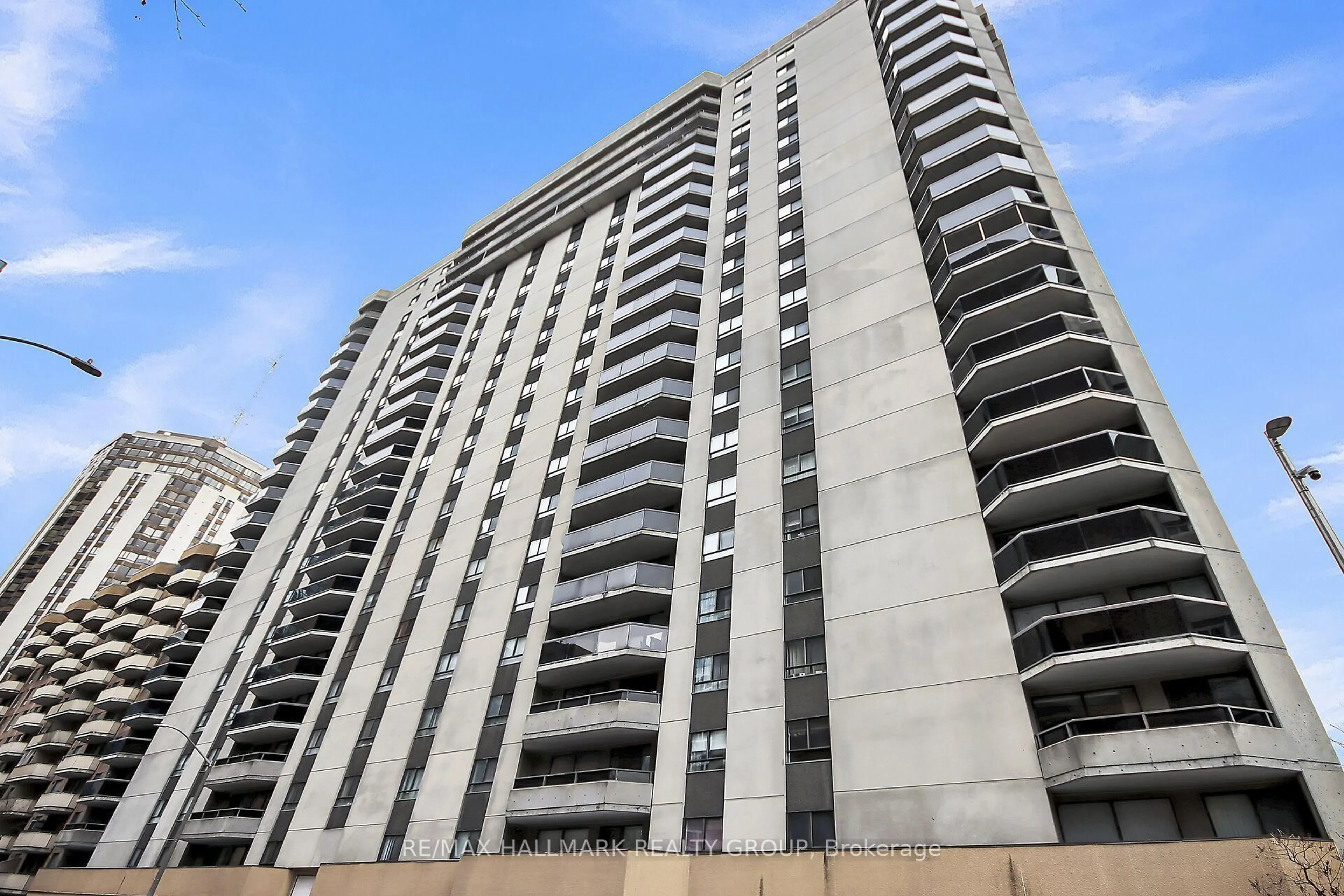 Unknown for 470 Laurier Ave #503, Ottawa Ontario K1R 7W9