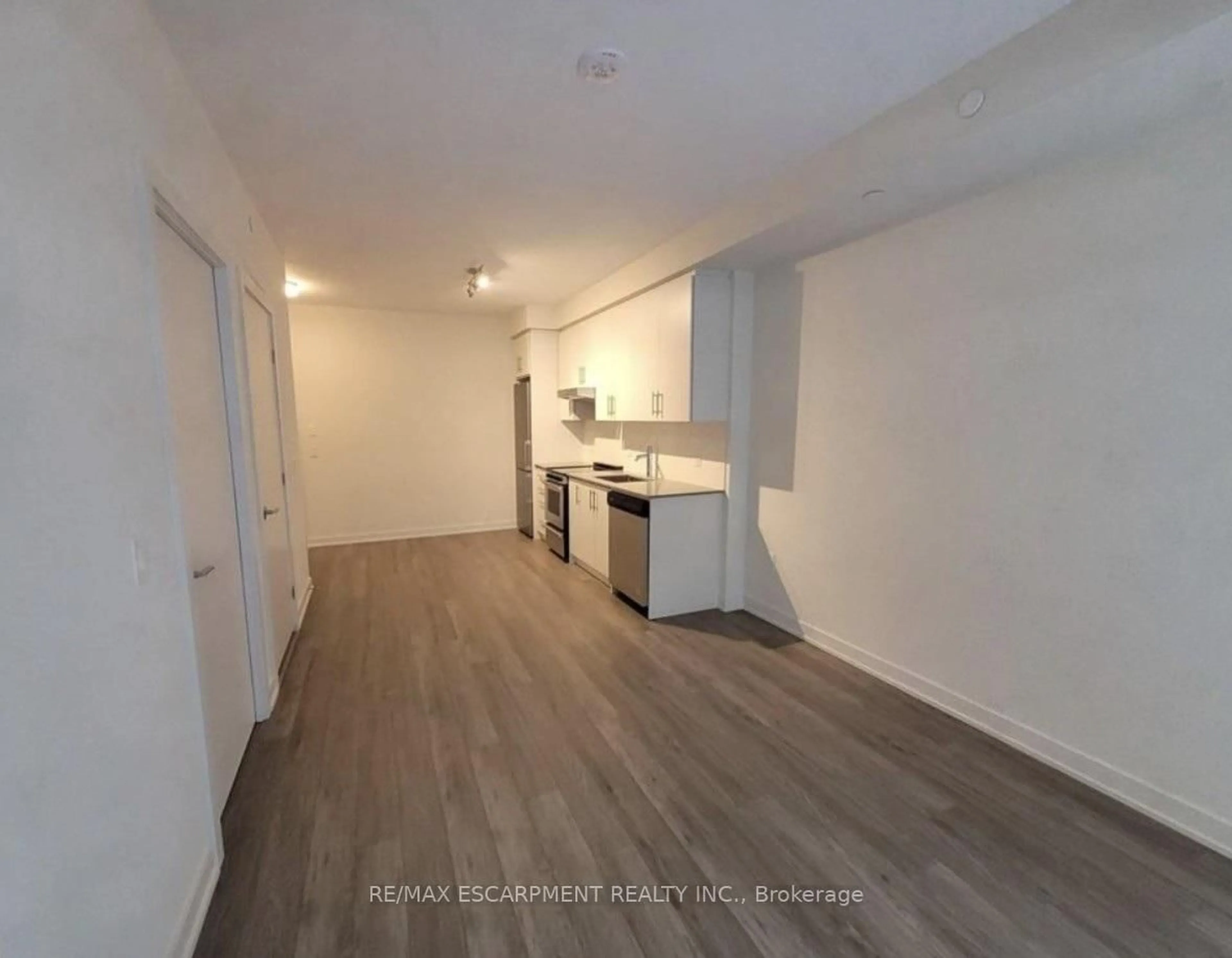 A pic of a room for 212 KING WILLIAM St #1109, Hamilton Ontario L8R 0A7