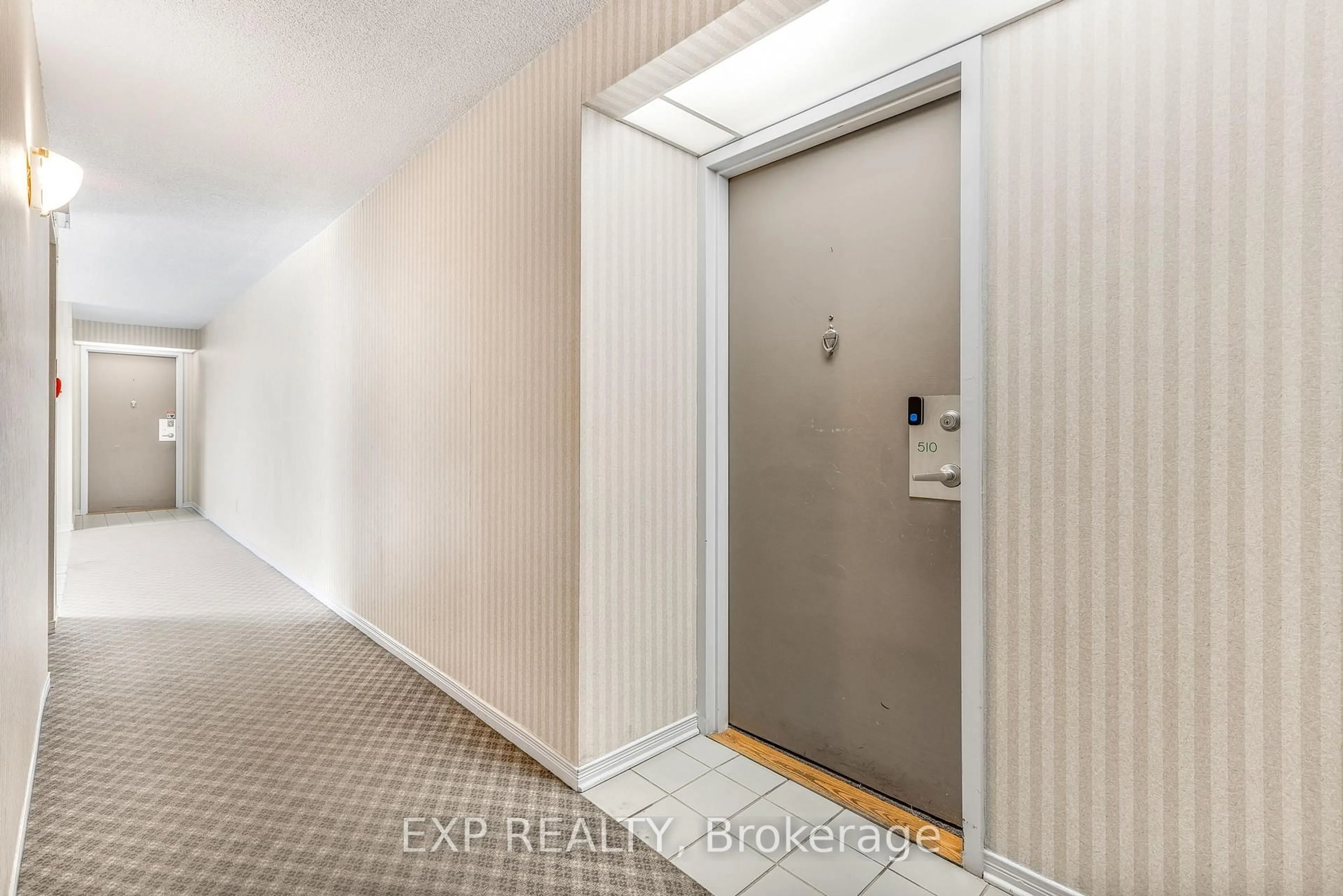 Indoor entryway for 330 Centrum Blvd #510, Ottawa Ontario K1E 3W2