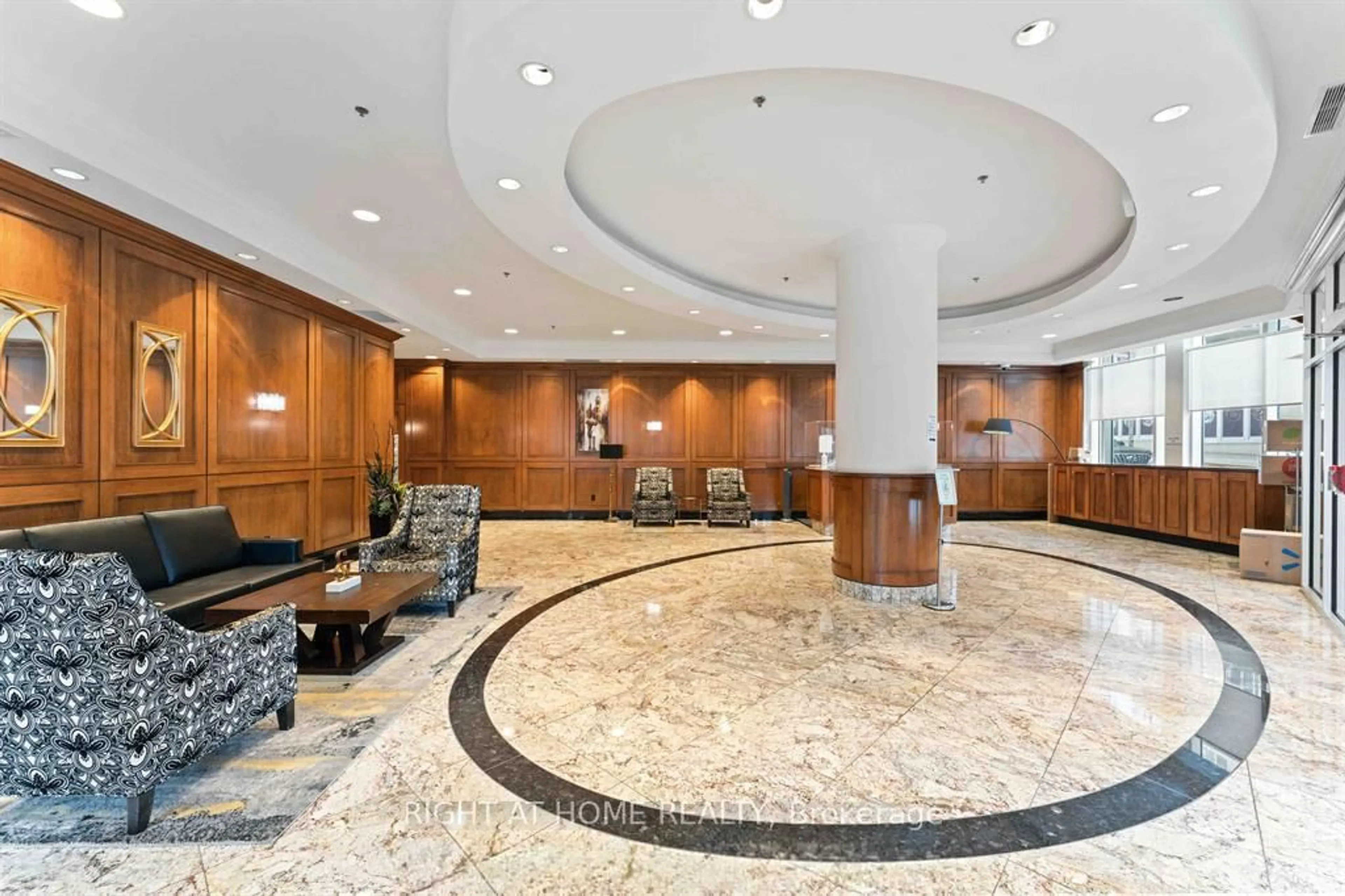 Lobby for 242 Rideau St #PH1 #2703, Ottawa Ontario K1N 5Y3