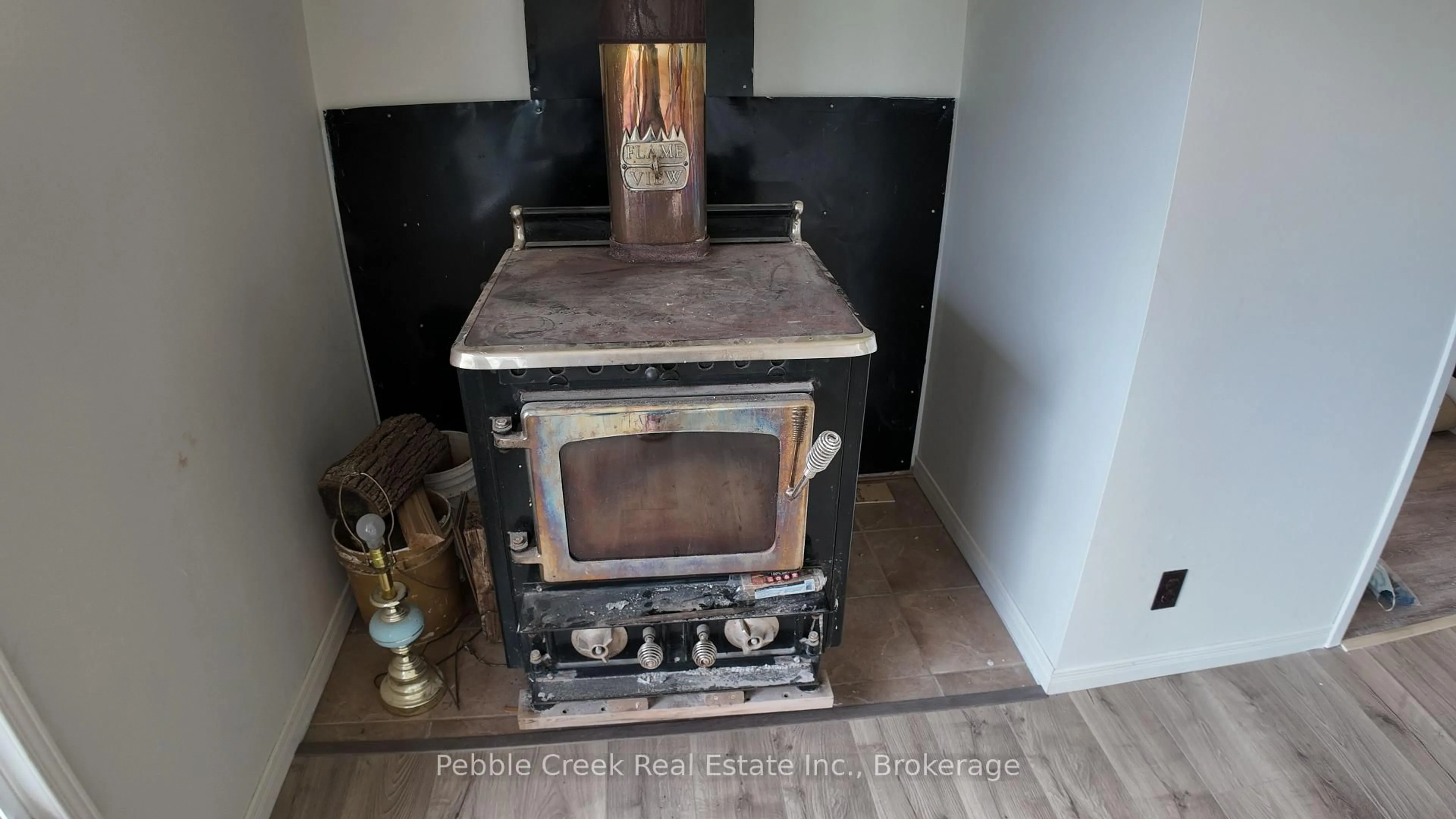 Standard kitchen, unknown for 84675 Bluewater Highway, Ashfield-Colborne-Wawanosh Ontario N7A 3X9