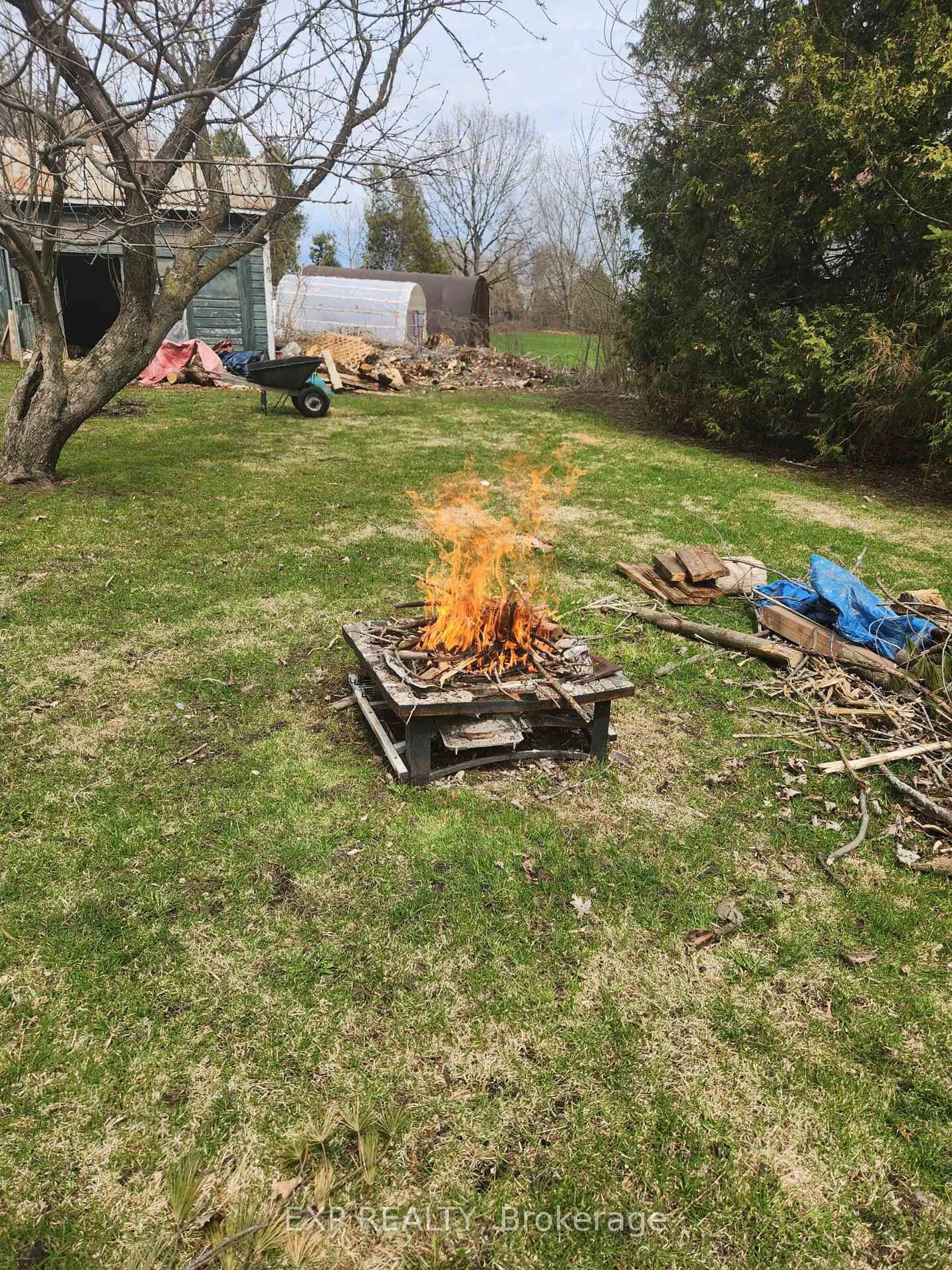 Unknown for 10577 Moun Main St, North Dundas Ontario K0E 1W0
