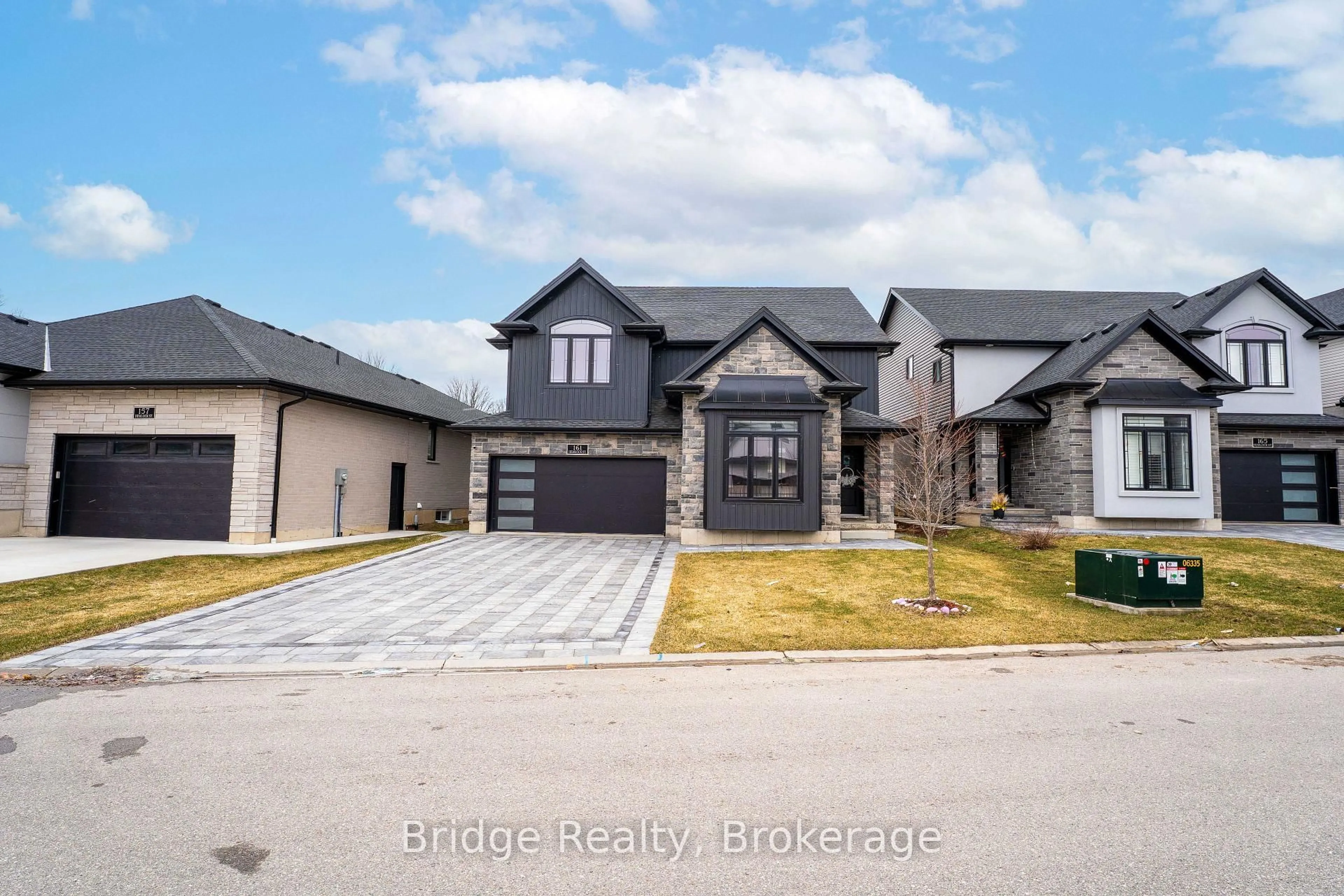 Unknown for 161 Hemlock St, Woodstock Ontario N4S 0E4