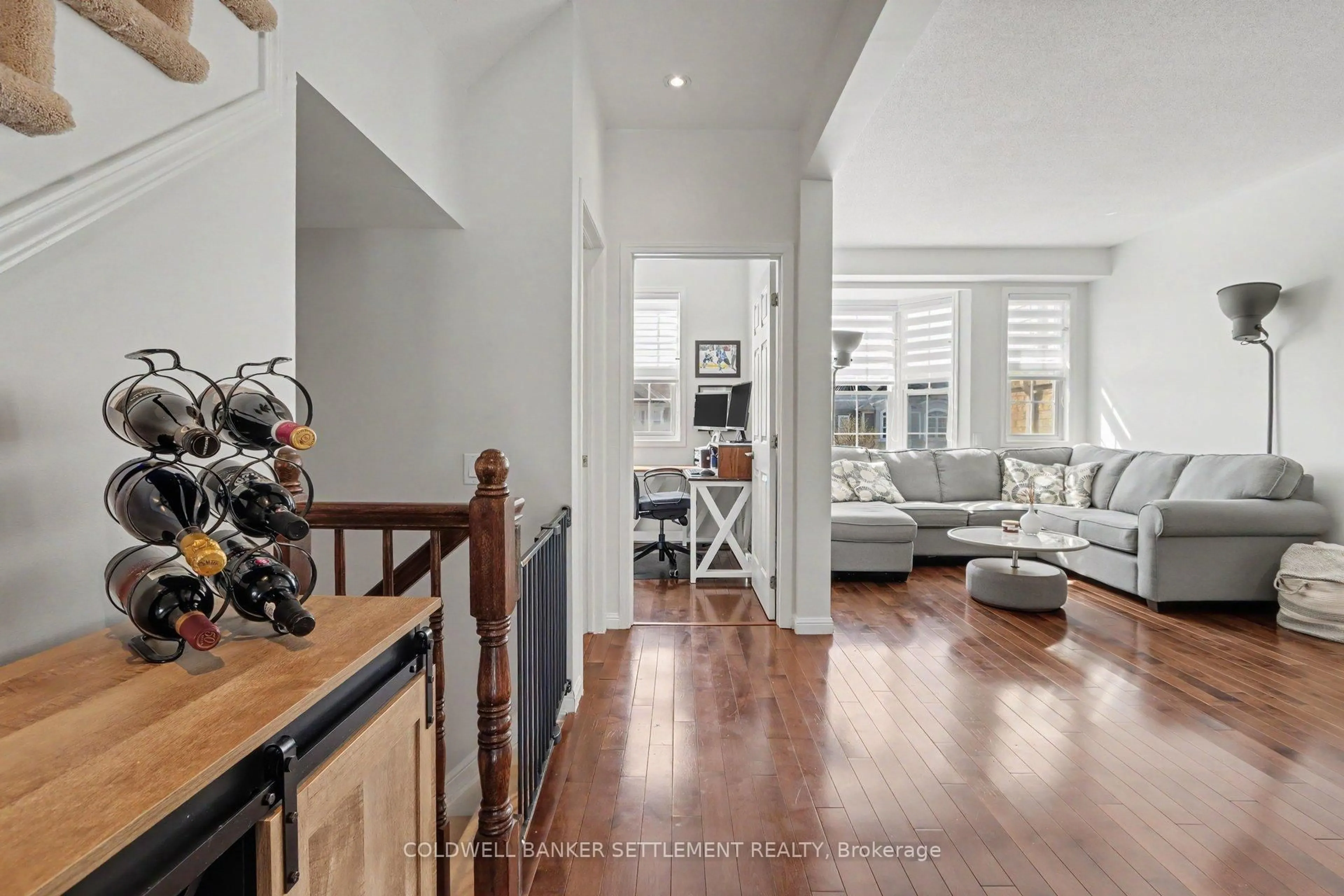 Unknown for 144 Battersea Cres, Kanata Ontario K2T 0C5