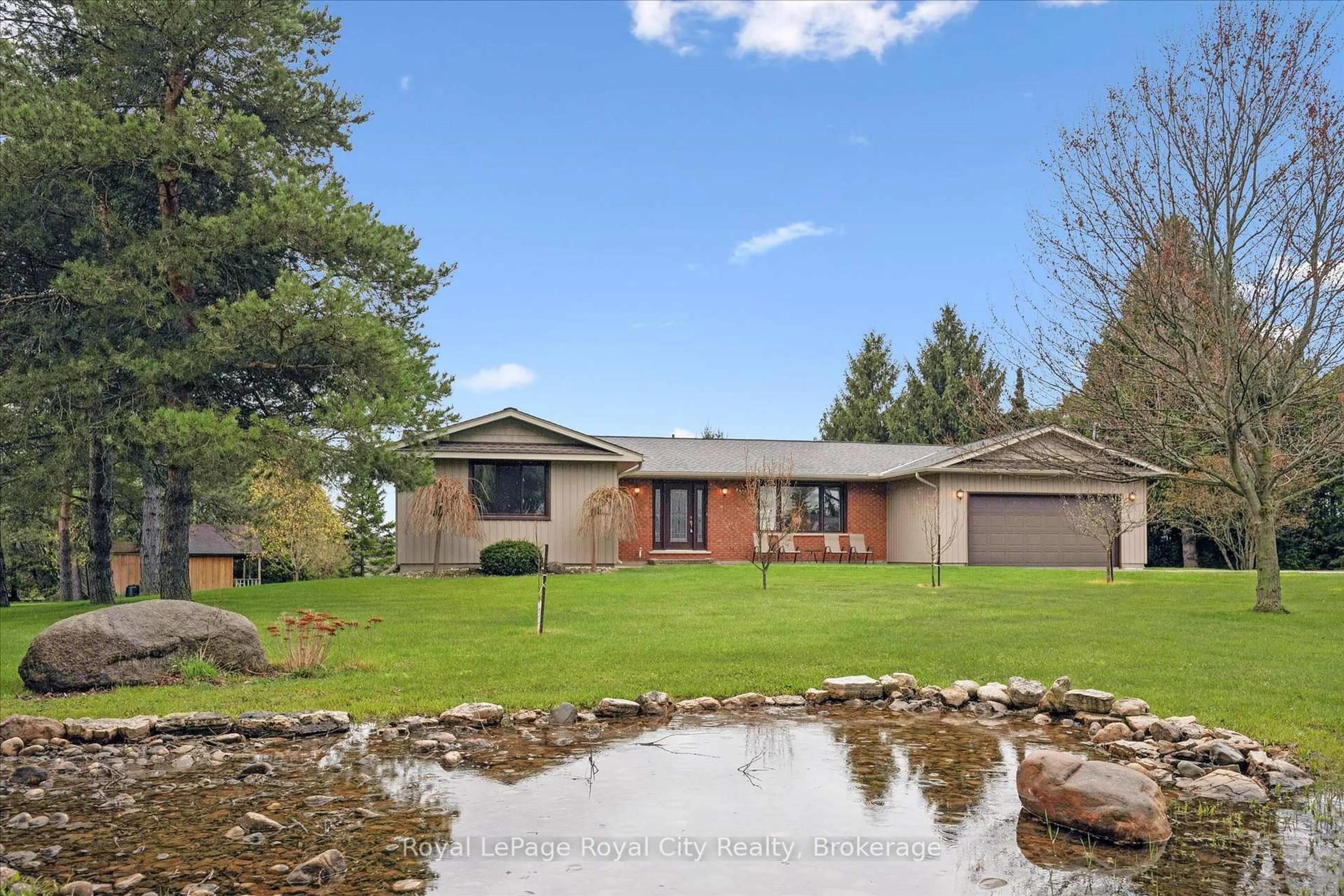 A pic from outside/outdoor area/front of a property/back of a property/a pic from drone, water/lake/river/ocean view for 7463 Conservation Rd, Guelph/Eramosa Ontario N1E 0N9