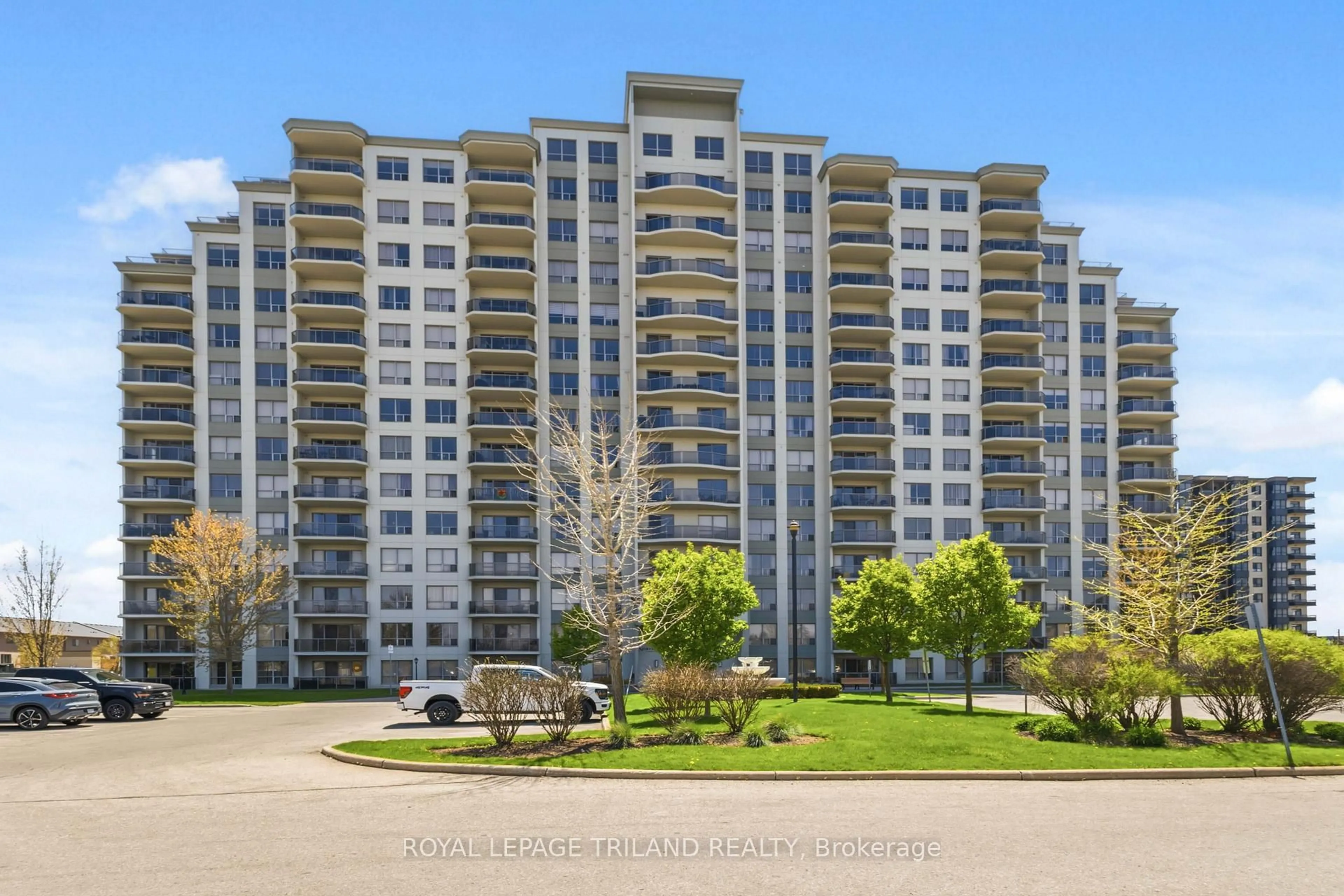 Unknown for 1030 Coronation Dr #110, London North Ontario N6G 0G5