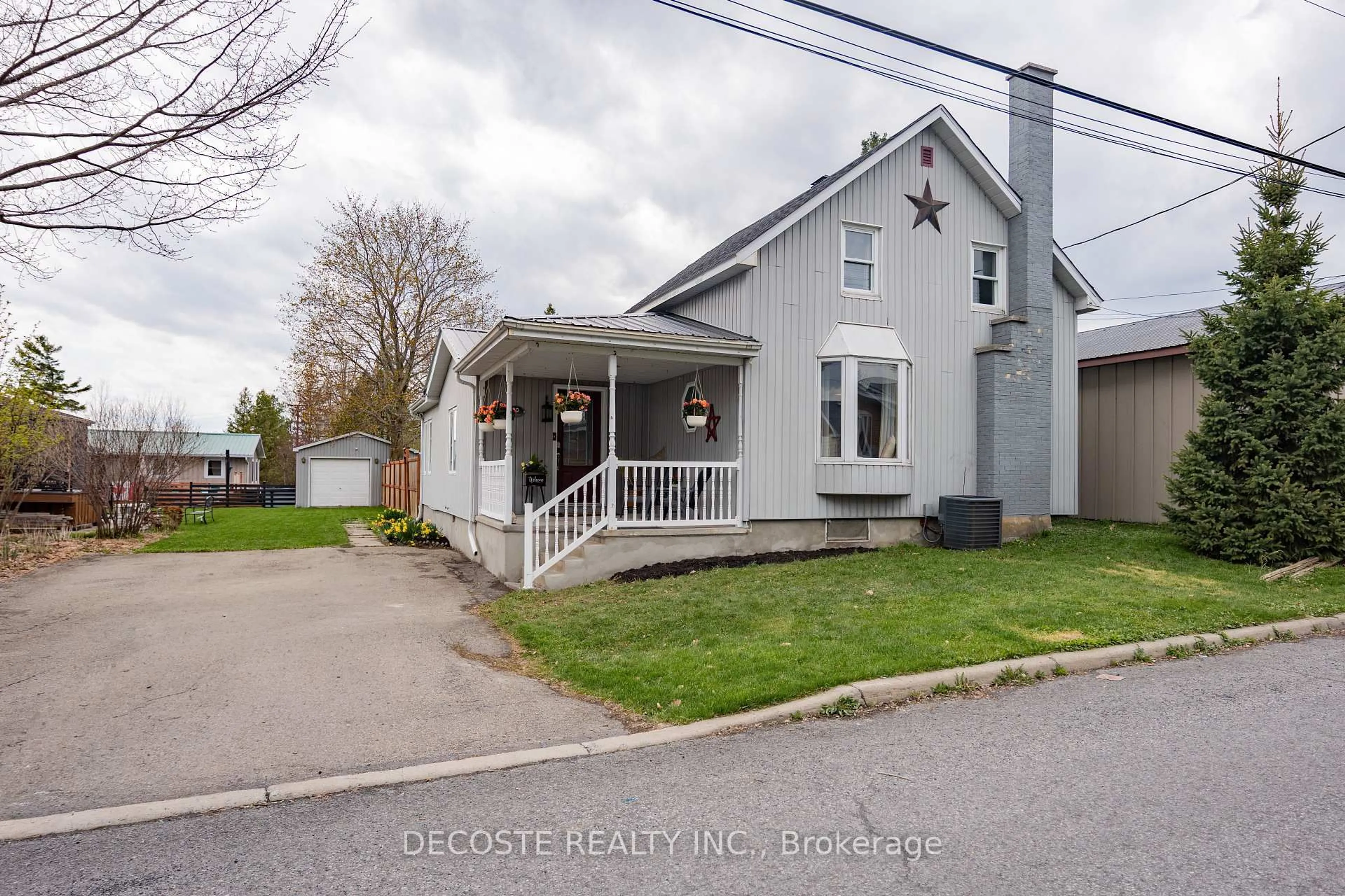 Unknown for 30 Harrison St, North Glengarry Ontario K0C 1A0