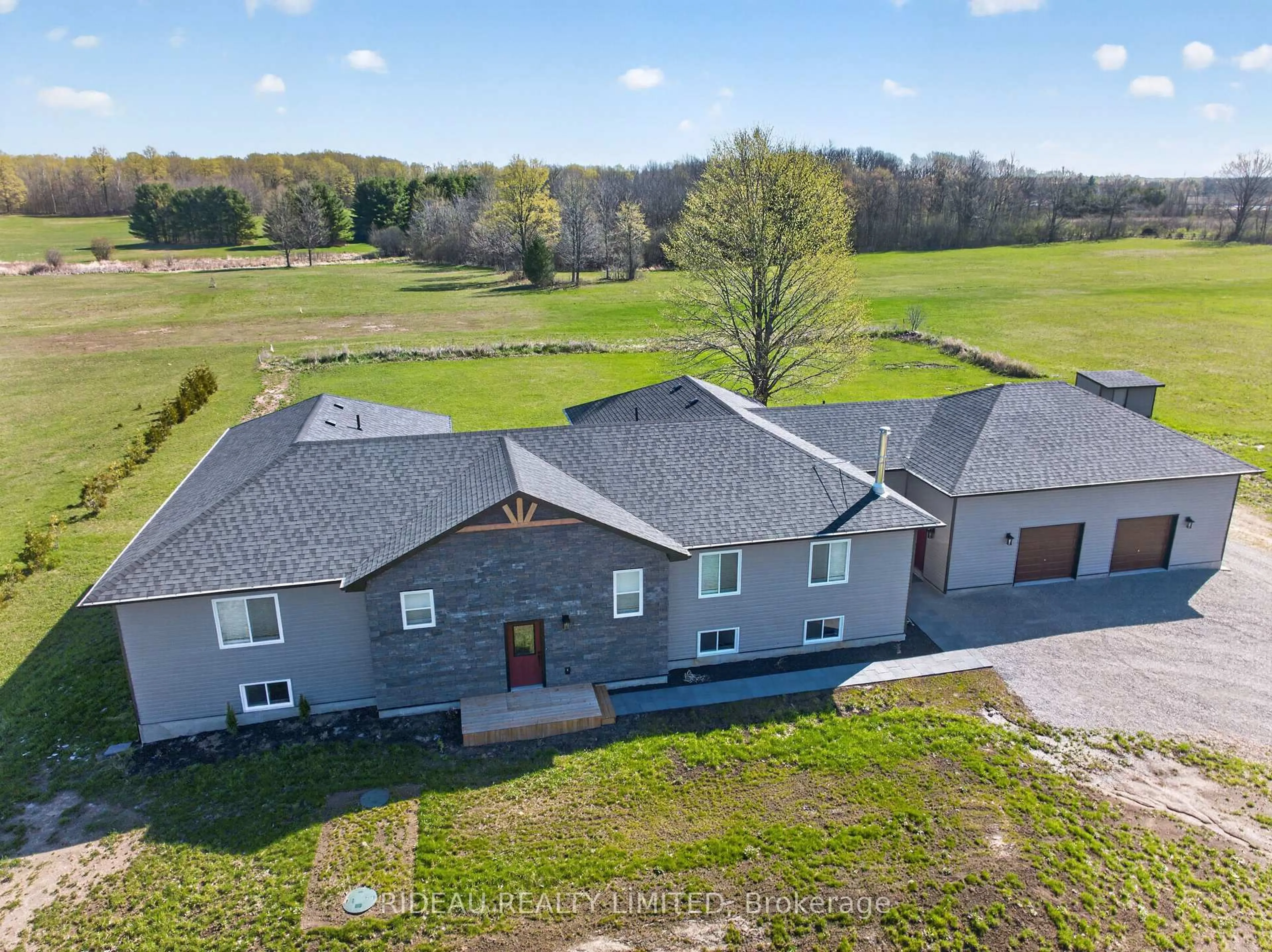 A pic from outside/outdoor area/front of a property/back of a property/a pic from drone, building for 6B Portland Graphite Rd, Rideau Lakes Ontario K0G 1V0