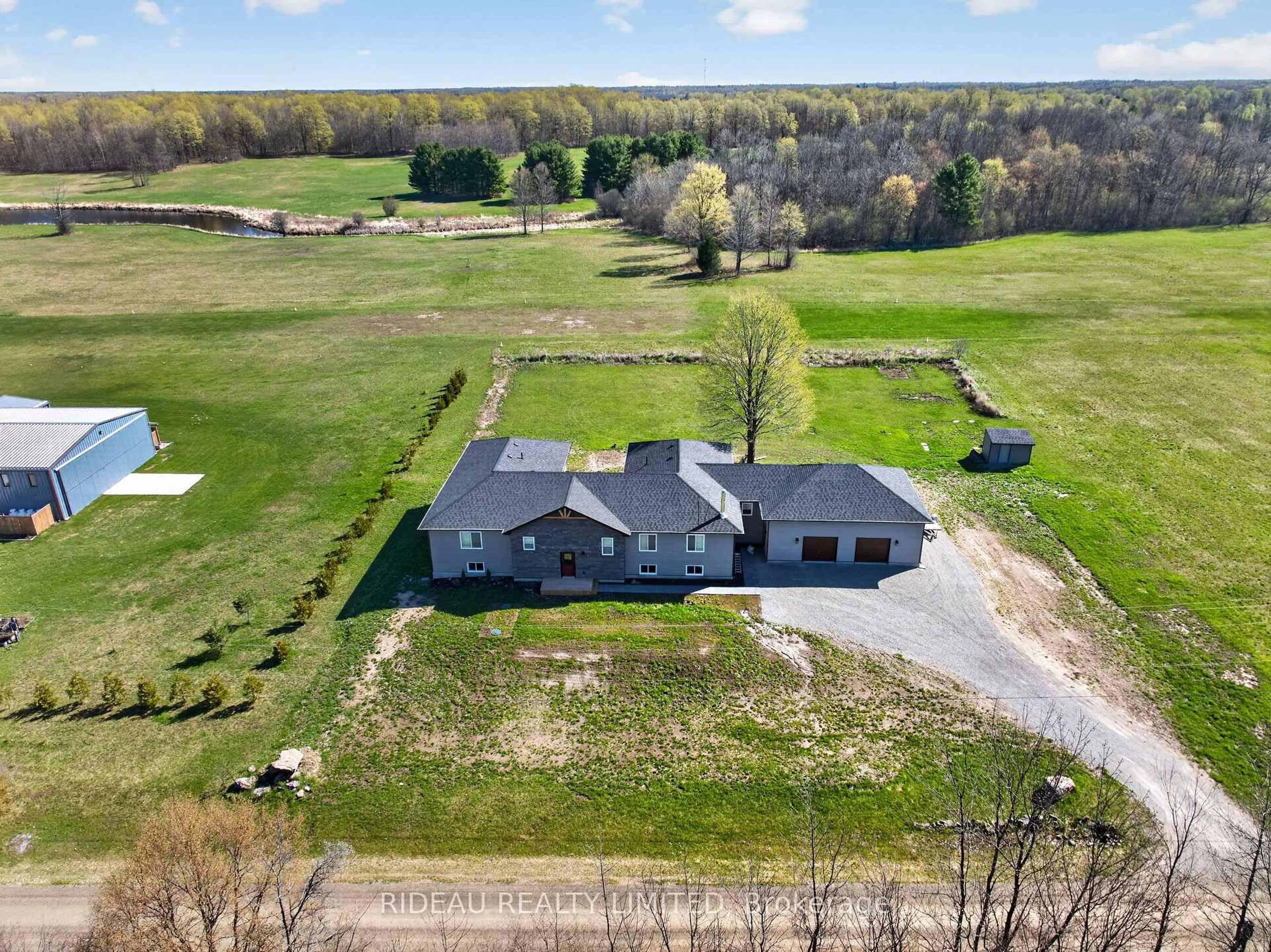 A pic from outside/outdoor area/front of a property/back of a property/a pic from drone, unknown for 6B Portland Graphite Rd, Rideau Lakes Ontario K0G 1V0