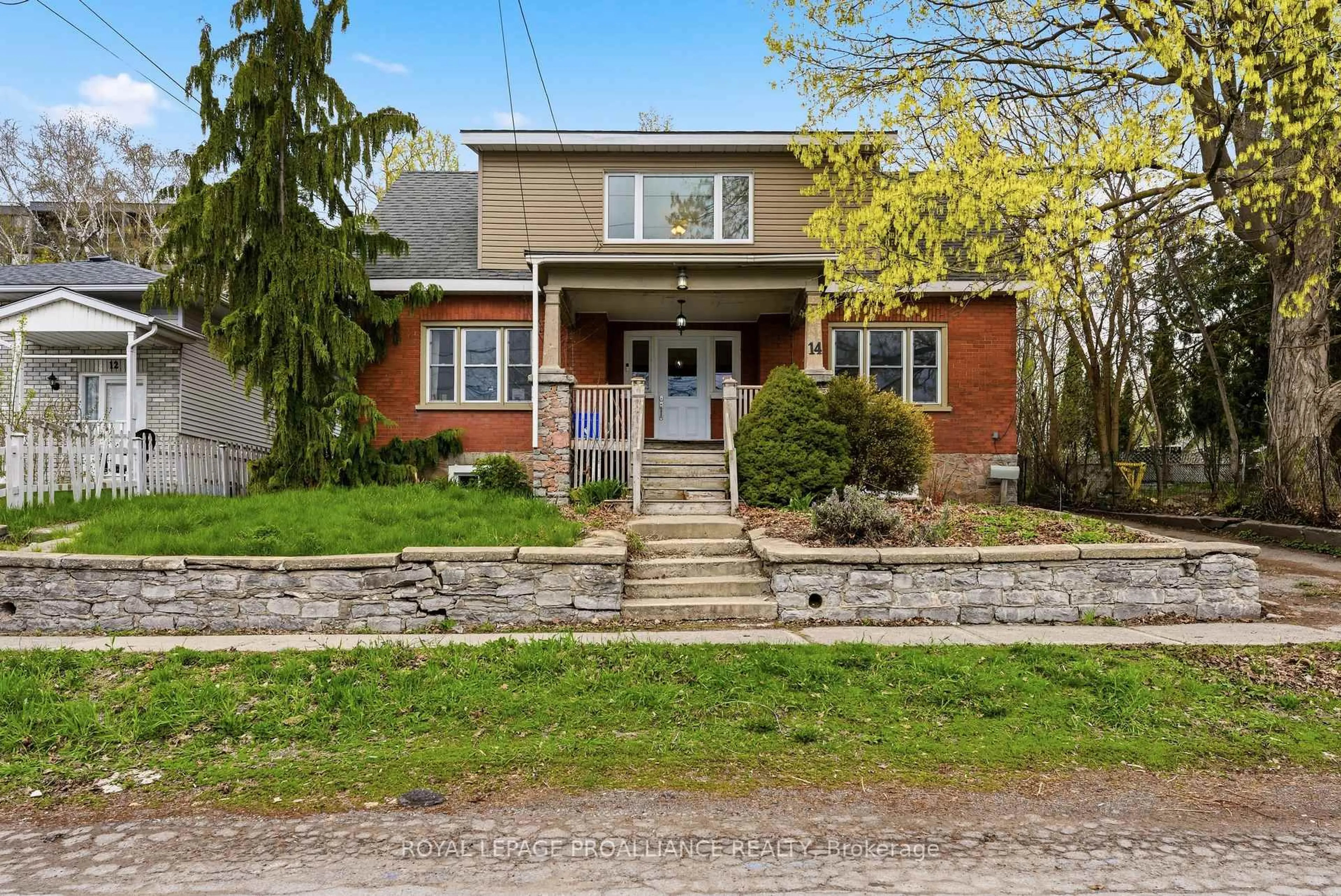 Home with brick exterior material, street for 14 Isabel St, Belleville Ontario K8P 3N3