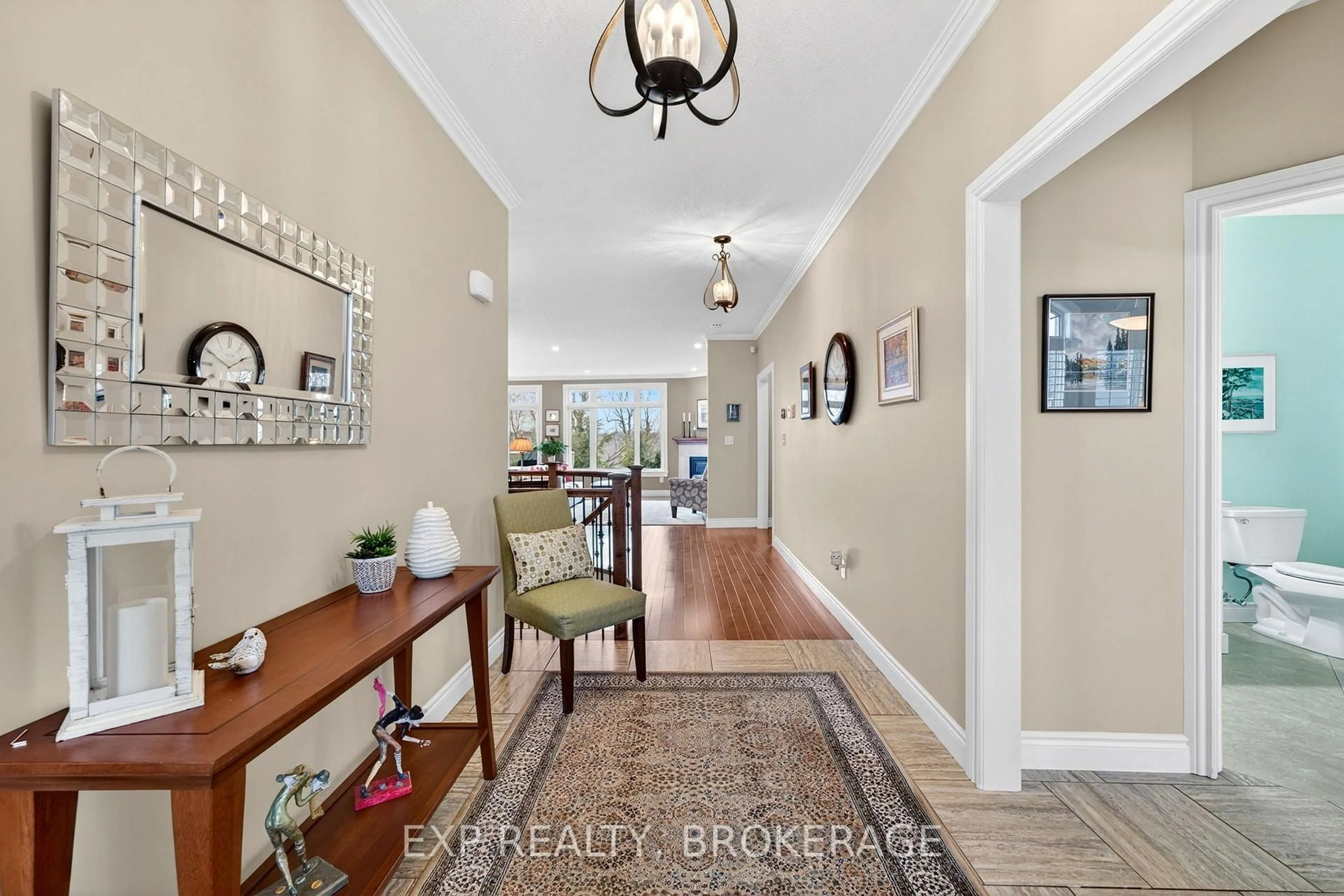 Indoor entryway for 5048 Fox Run Pl, Kingston Ontario K7P 0E4