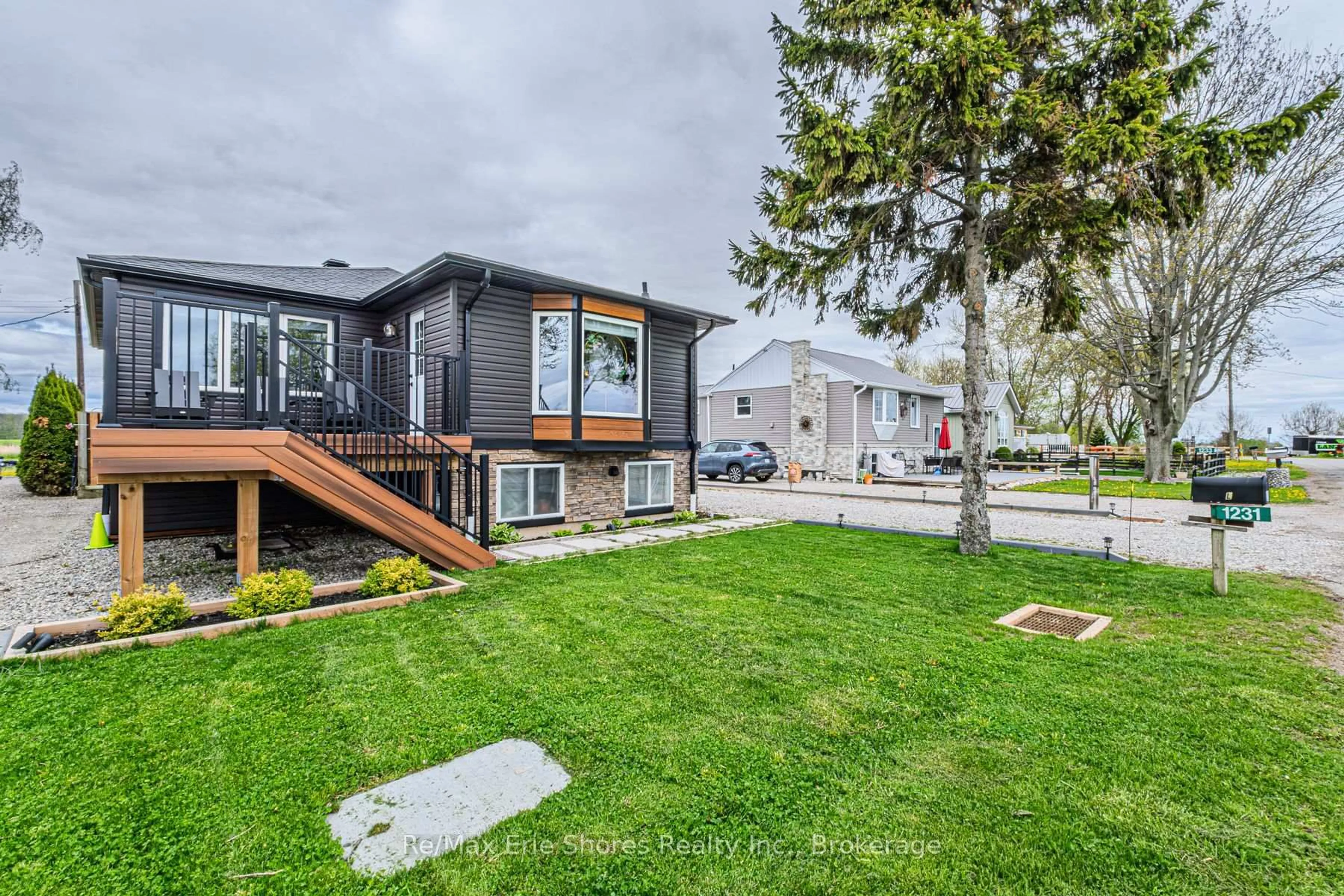 Unknown for 1231 Lakeshore Rd, Haldimand Ontario N0A 1P0