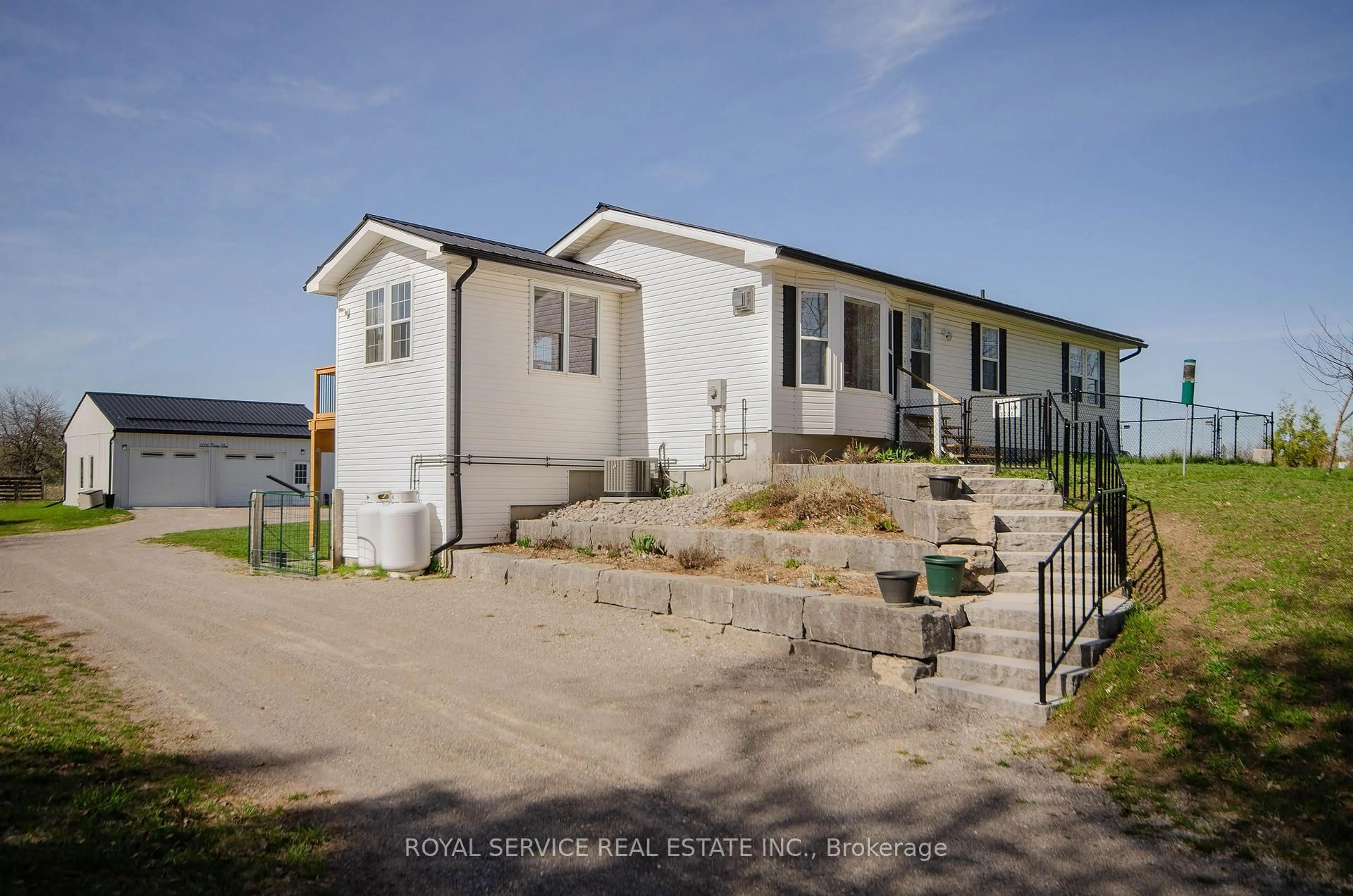 A pic from outside/outdoor area/front of a property/back of a property/a pic from drone, building for 1206 Centre Line, Asphodel-Norwood Ontario K0L 2V0