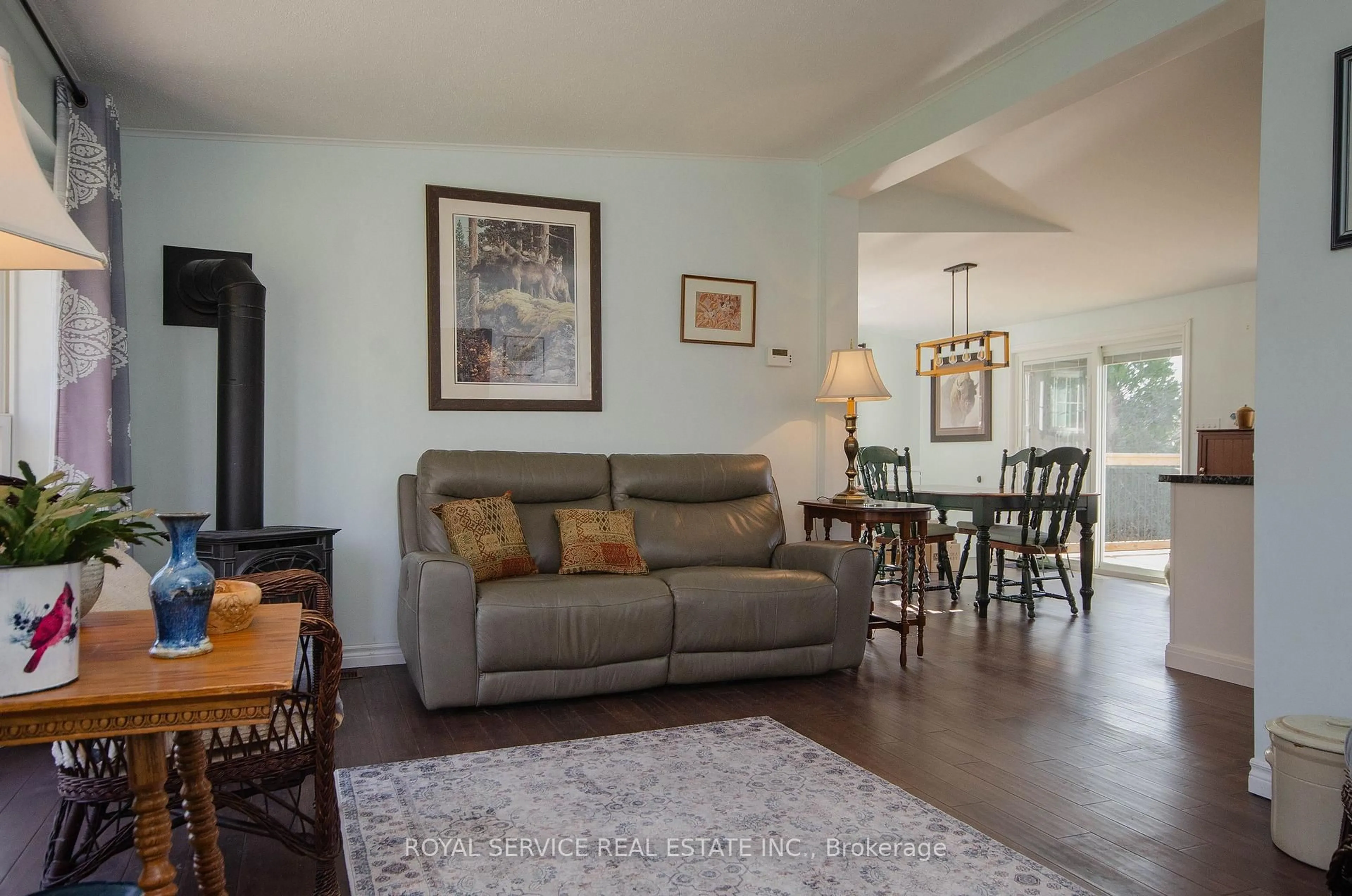 Living room with furniture, unknown for 1206 Centre Line, Asphodel-Norwood Ontario K0L 2V0