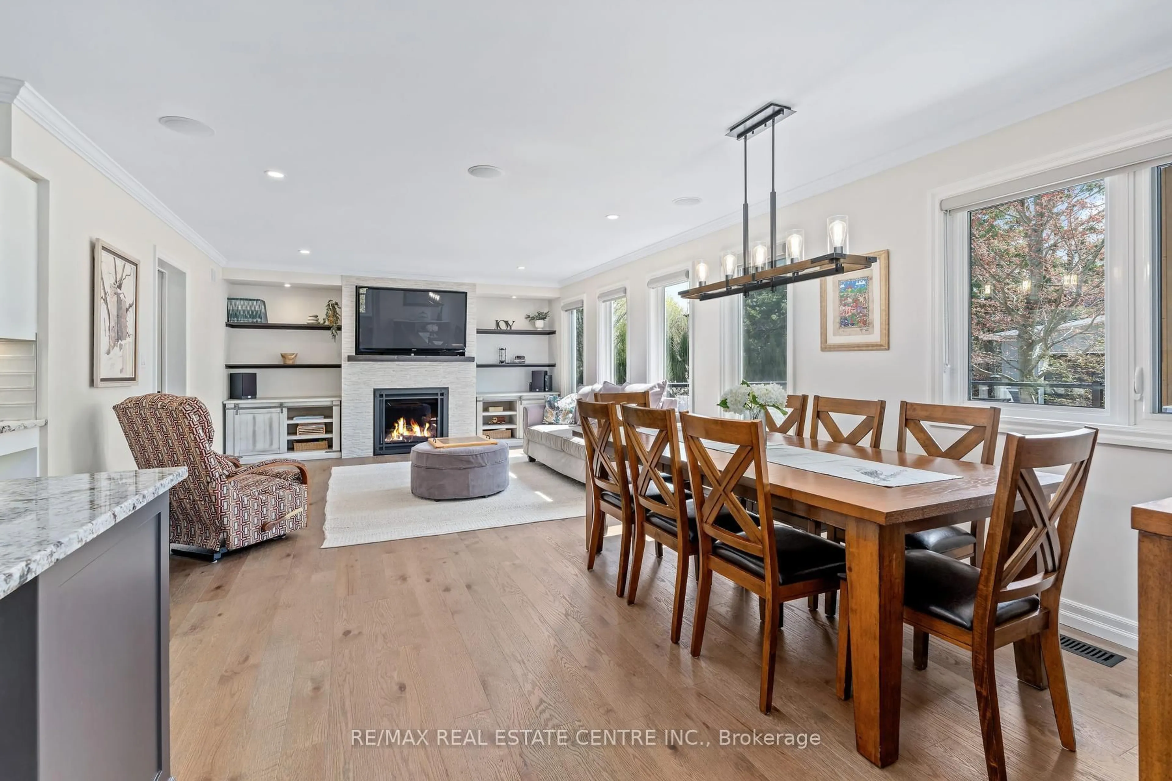 Open concept kitchen, unknown for 42 Ridgeway Ave, Guelph Ontario N1L 1G8