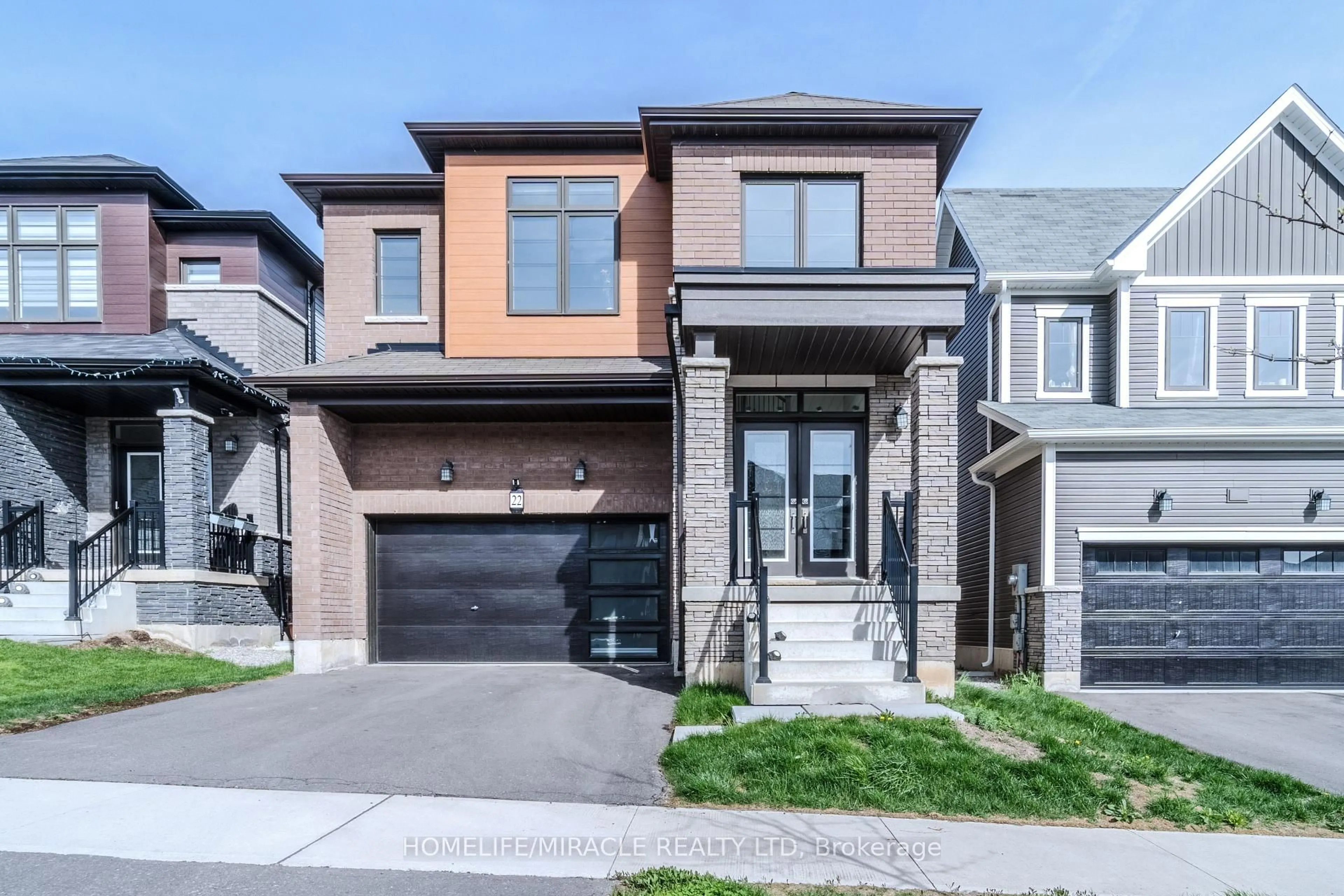 Home with brick exterior material, street for 22 Santos Dr, Haldimand Ontario N3W 0H1