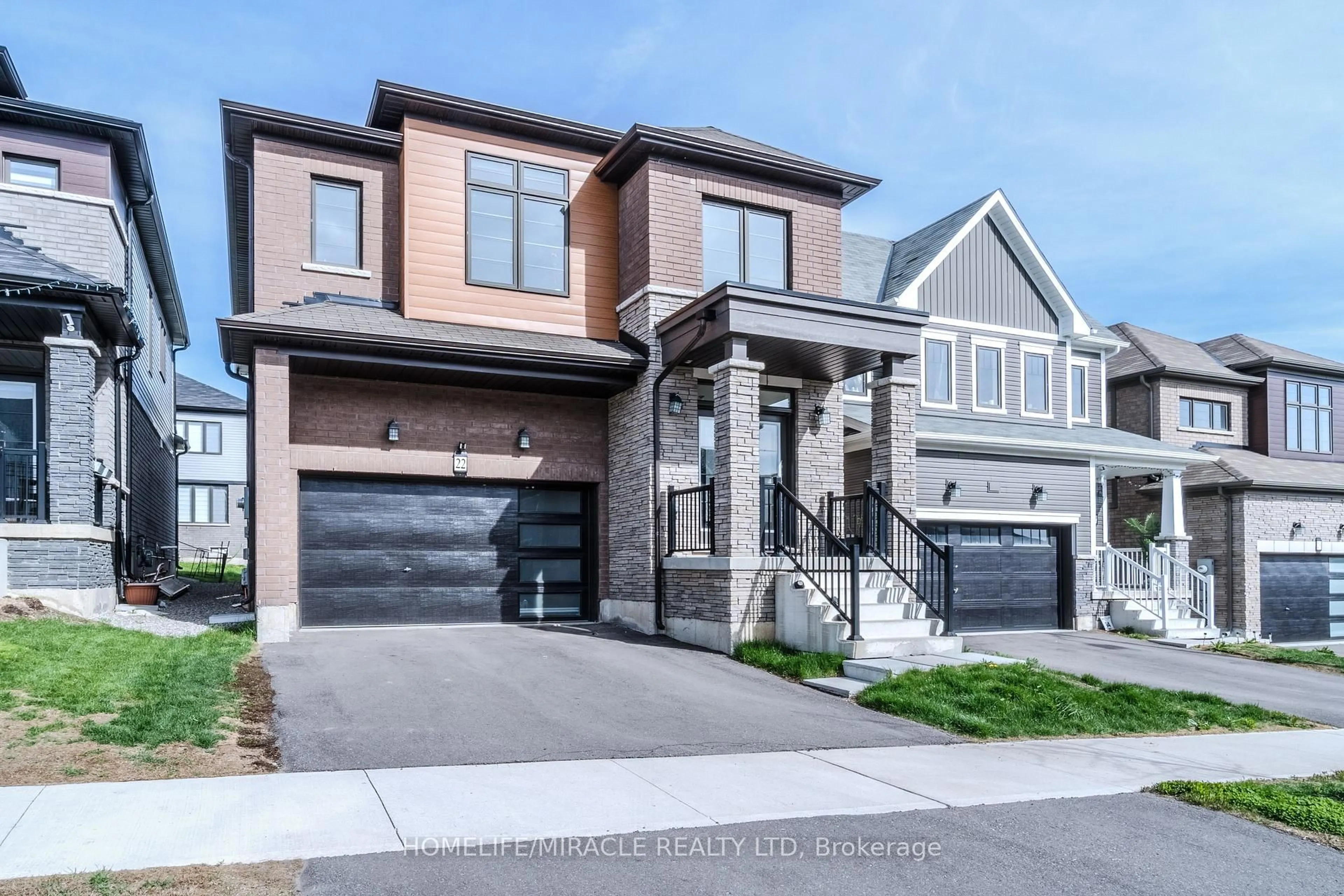 Home with brick exterior material, street for 22 Santos Dr, Haldimand Ontario N3W 0H1
