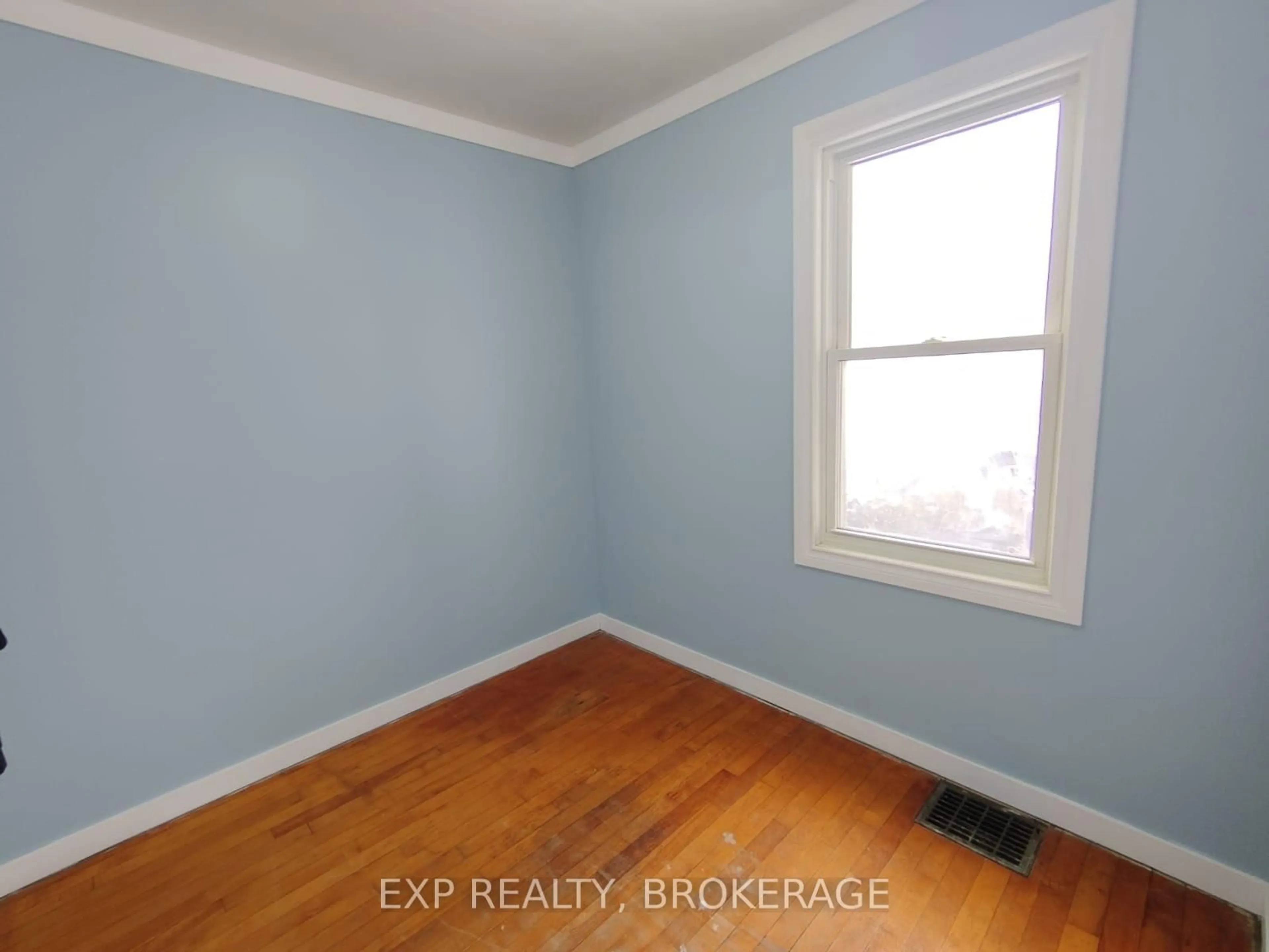 A pic of a room for 16 LOUIS St, Brockville Ontario K6V 4H5