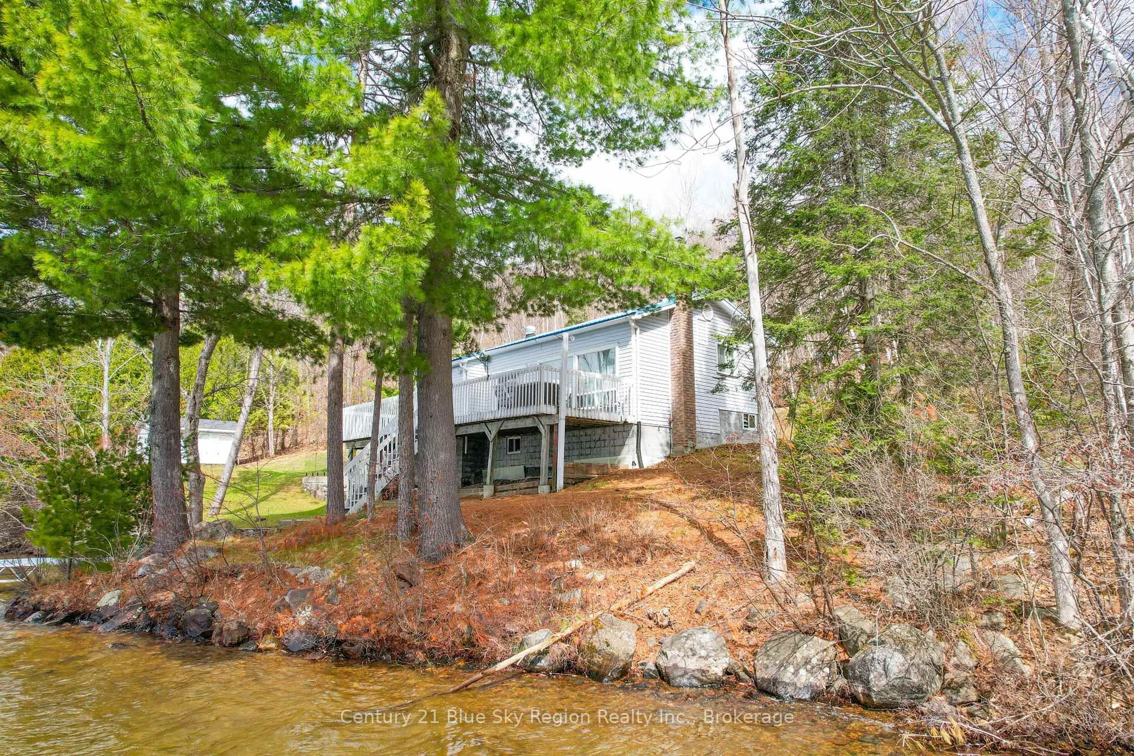 Unknown for 1421 Northshore Rd, North Bay Ontario P1B 5B9