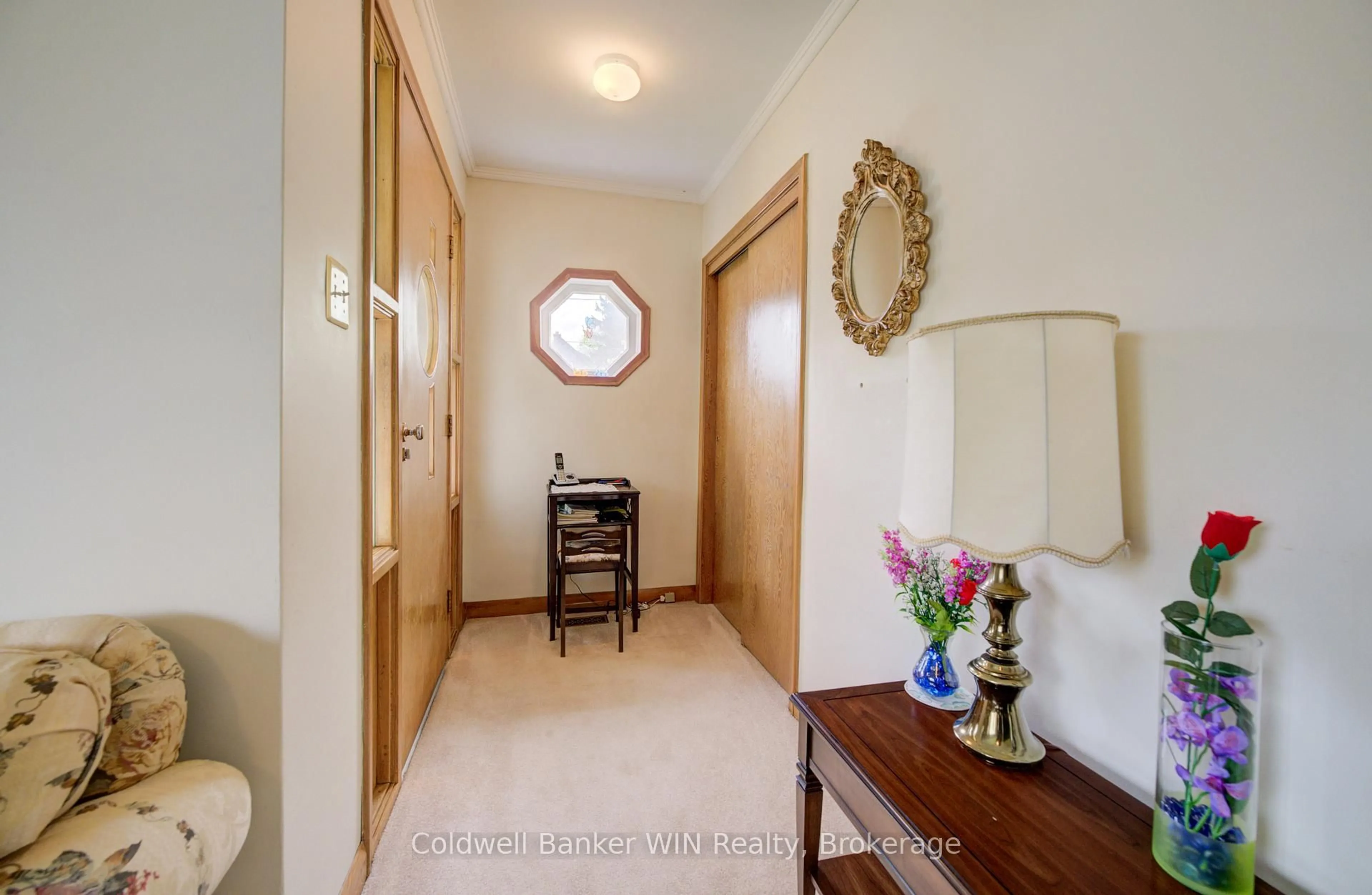 Indoor foyer for 320 Waterloo St, Wellington North Ontario N0G 2L3