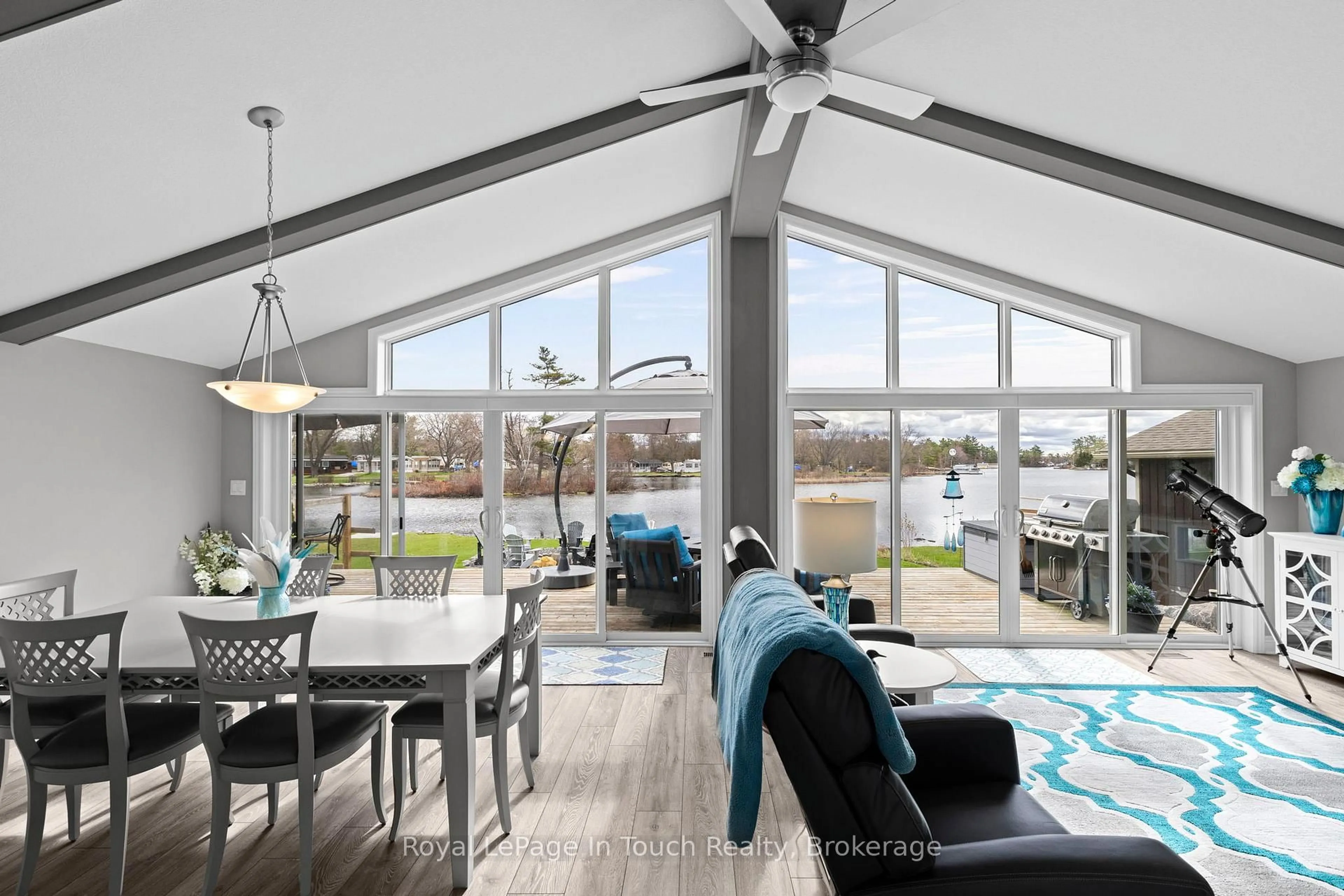 Open concept kitchen, unknown for 110 Lone Pine Rd, Georgian Bay Ontario L0K 1S0