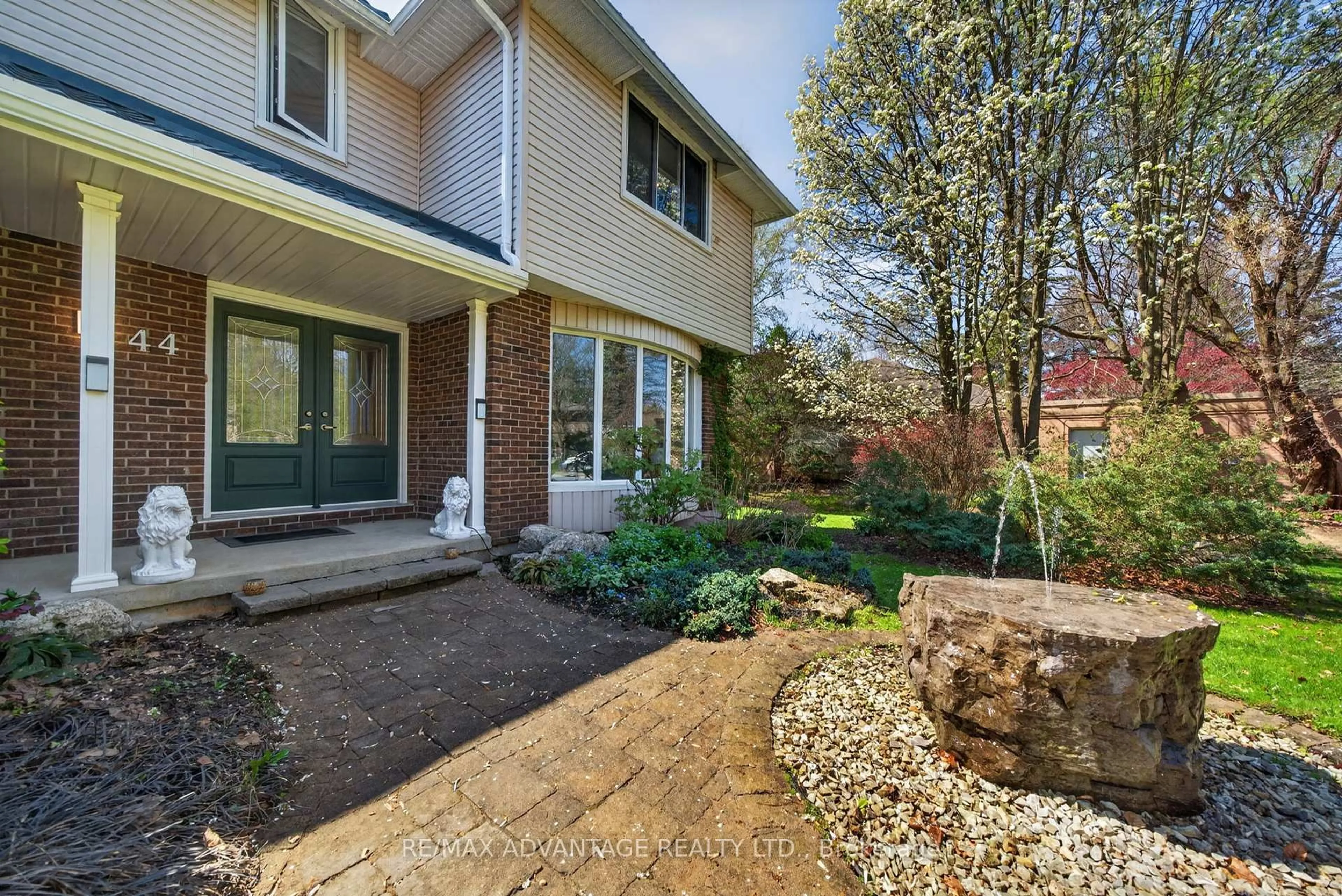 Unknown for 44 Northcrest Dr, London North Ontario N5X 2V8