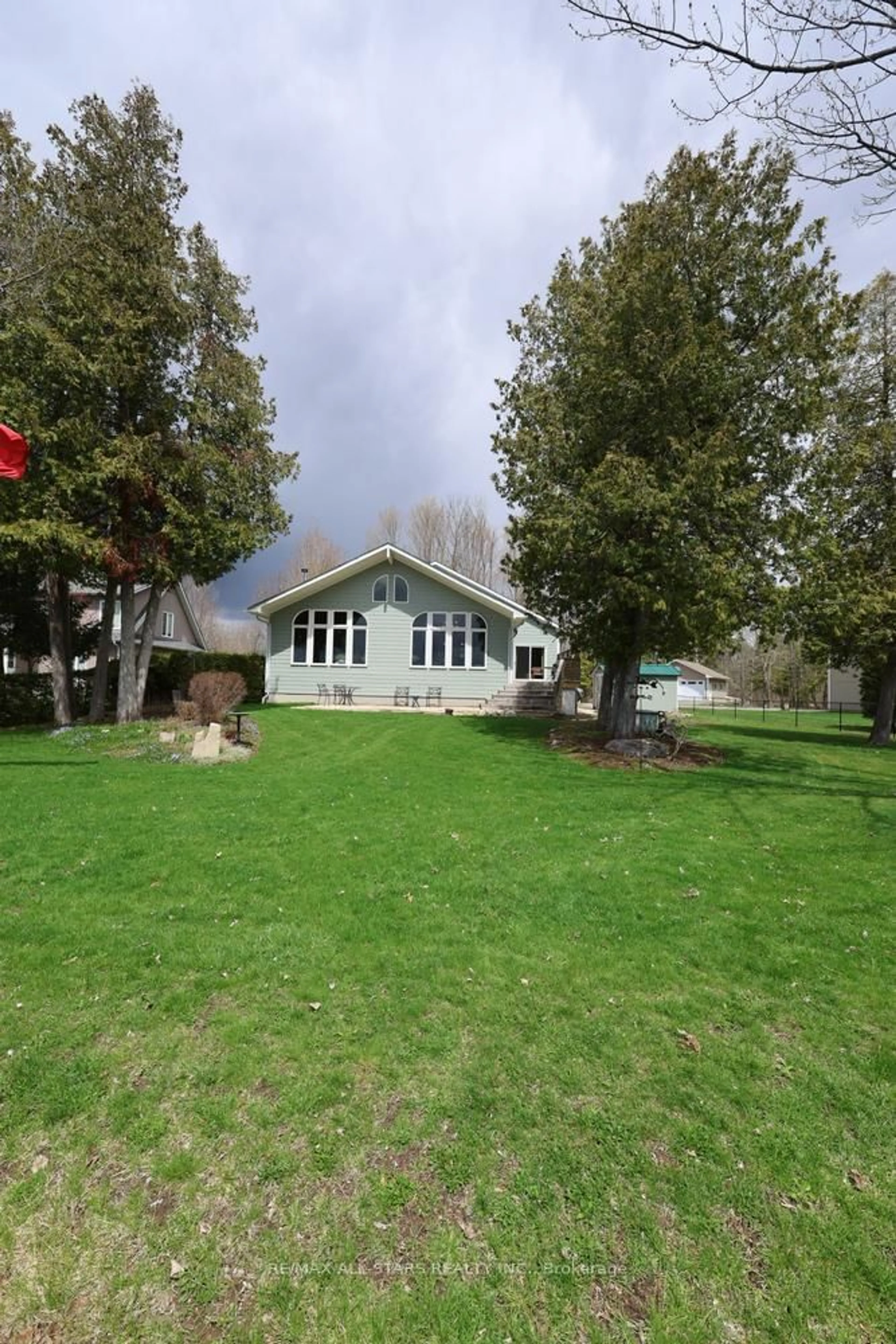 A pic from outside/outdoor area/front of a property/back of a property/a pic from drone, unknown for 58 Fire Route 98, Trent Lakes Ontario K0M 1A0