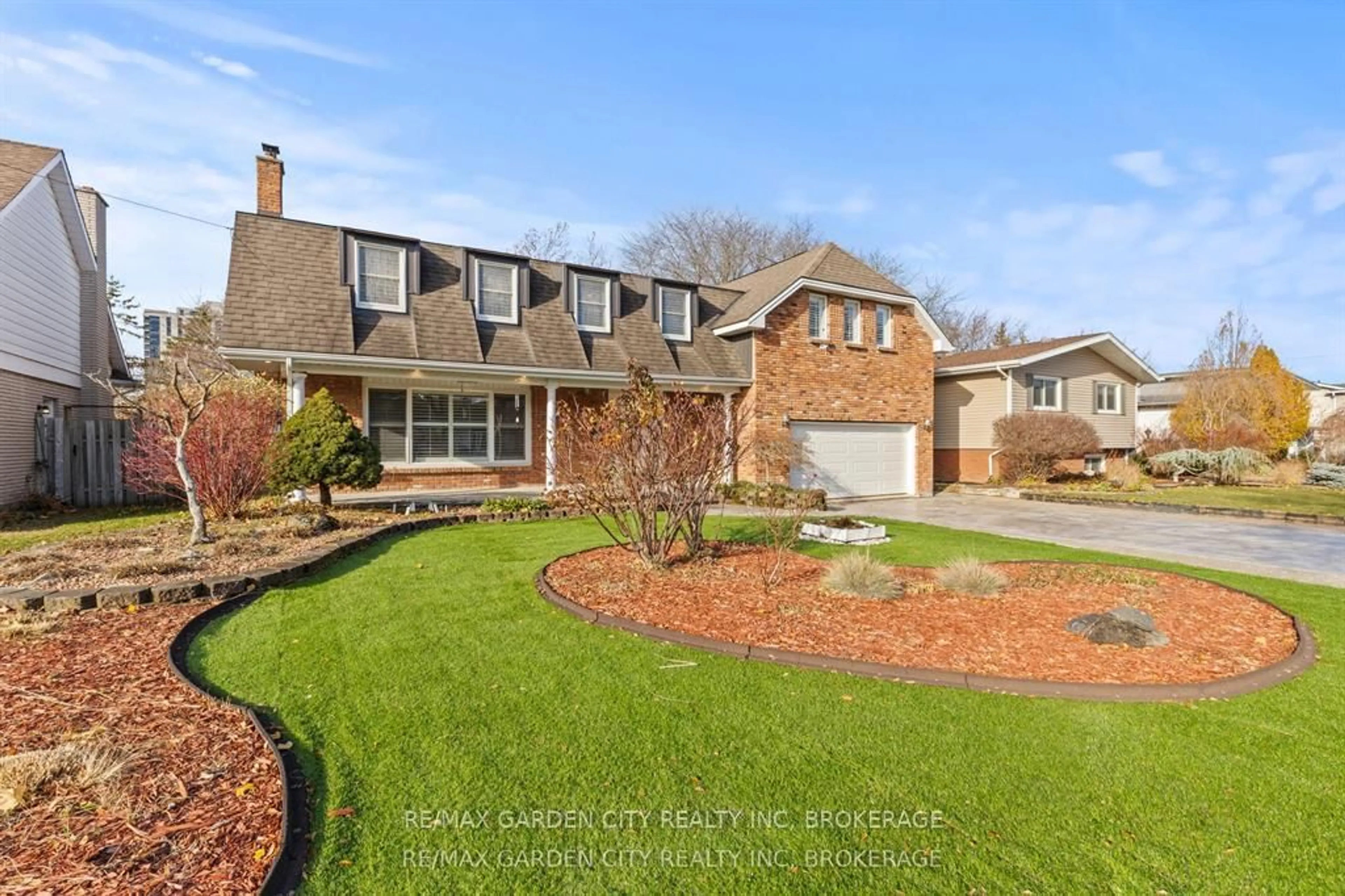 Home with brick exterior material, street for 46 Adelene Cres, St. Catharines Ontario L2T 3C8