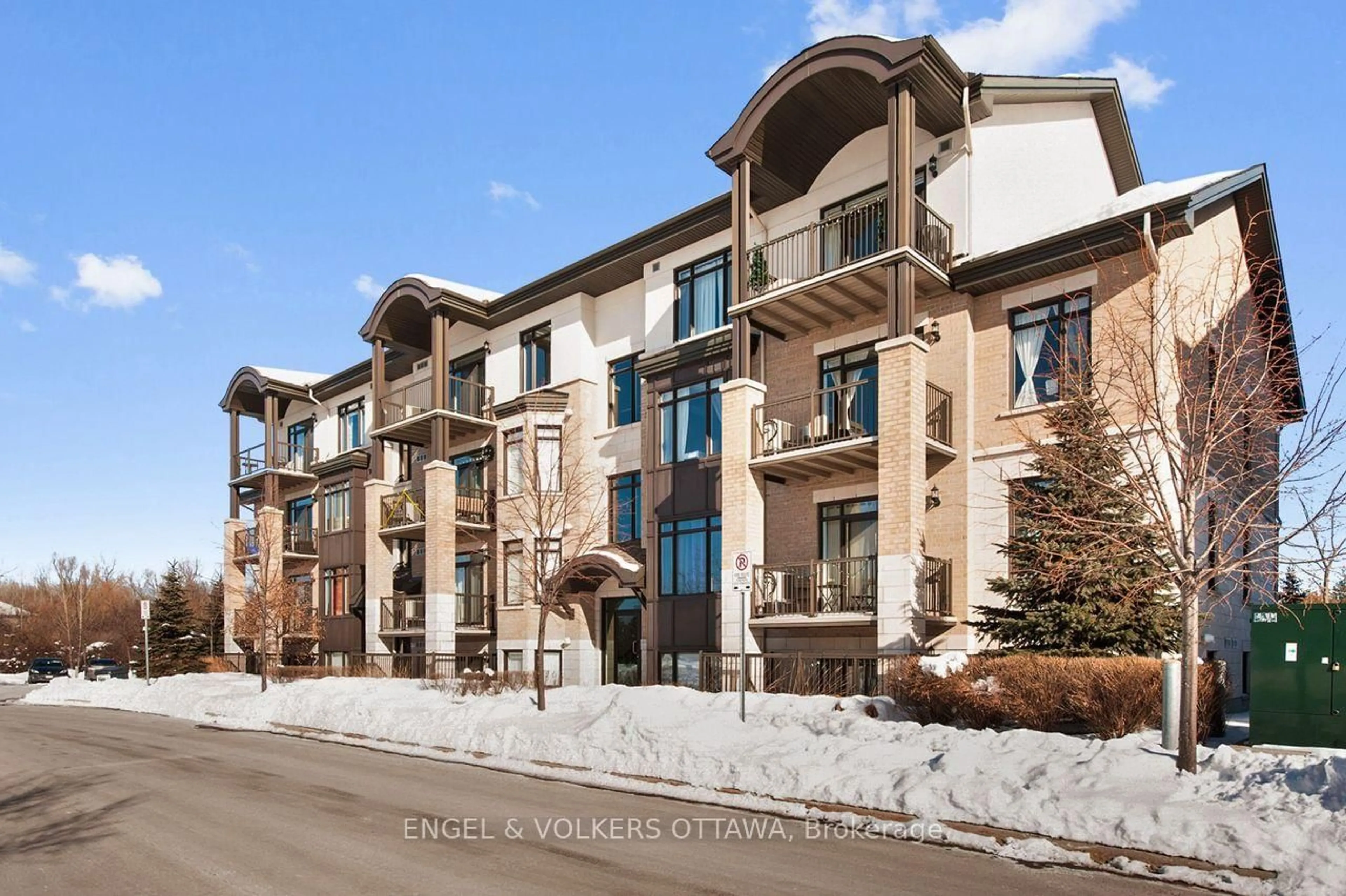 Unknown for 655 Beauparc Private #103, Ottawa Ontario K1J 0B6