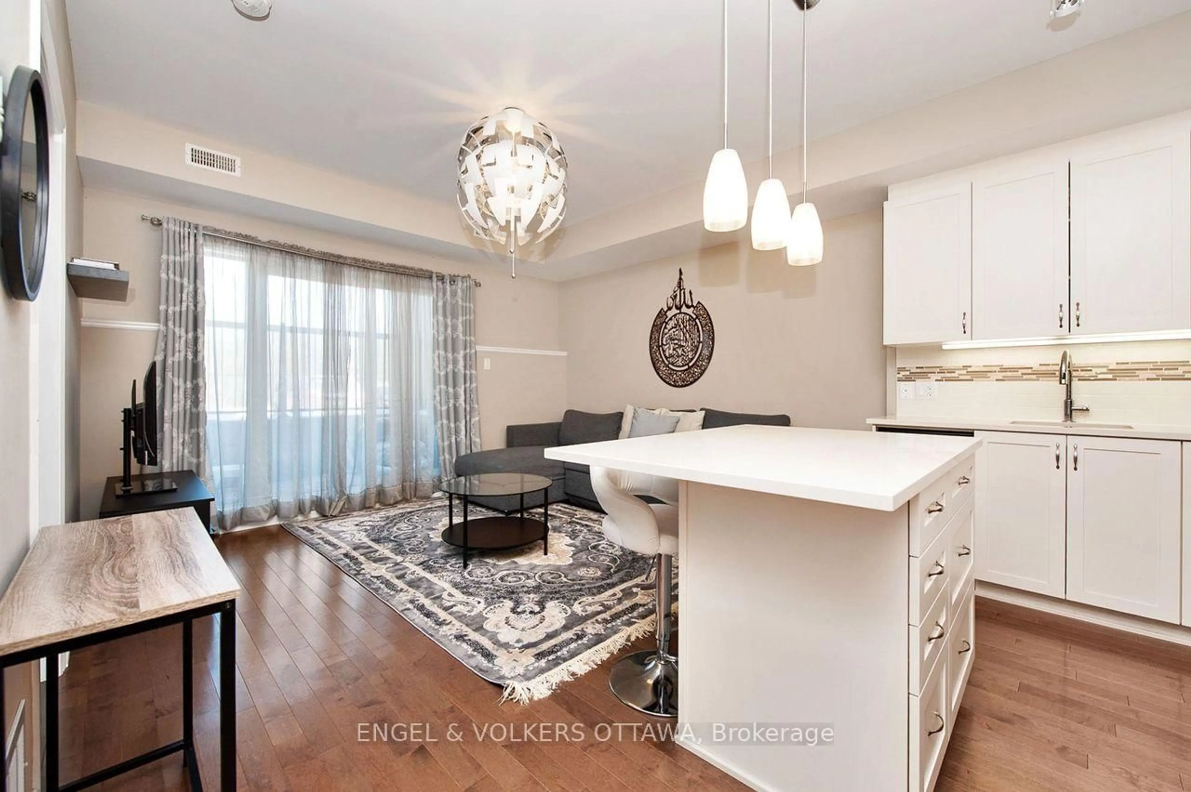 Open concept kitchen, unknown for 655 Beauparc Private #103, Ottawa Ontario K1J 0B6