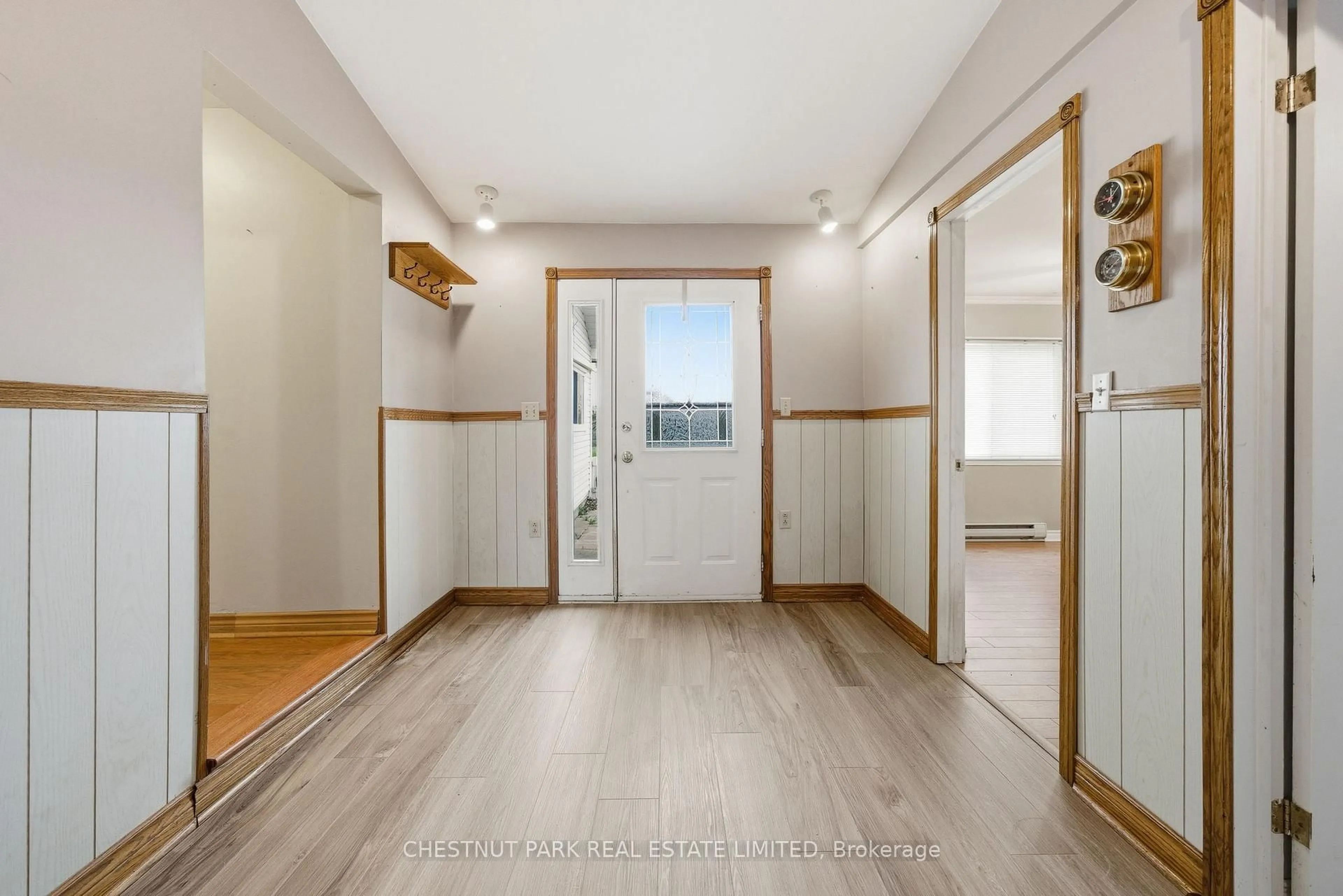 Indoor entryway for 34 Royal Rd, Prince Edward County Ontario K0K 2P0
