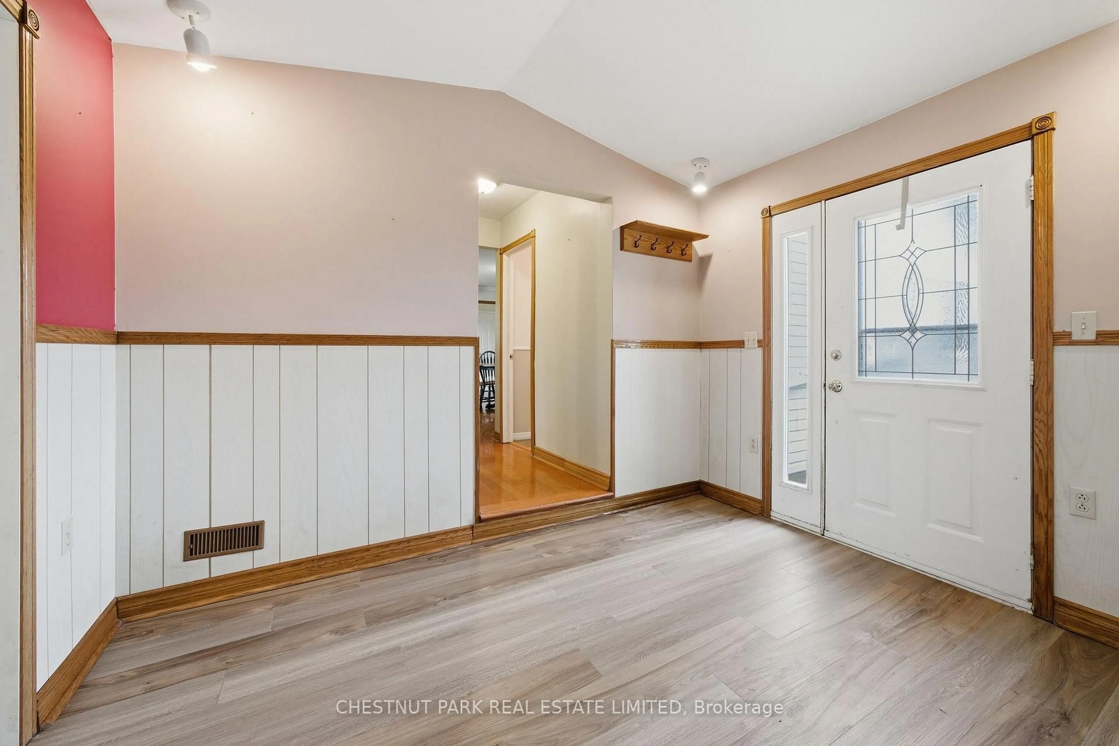 Indoor entryway for 34 Royal Rd, Prince Edward County Ontario K0K 2P0