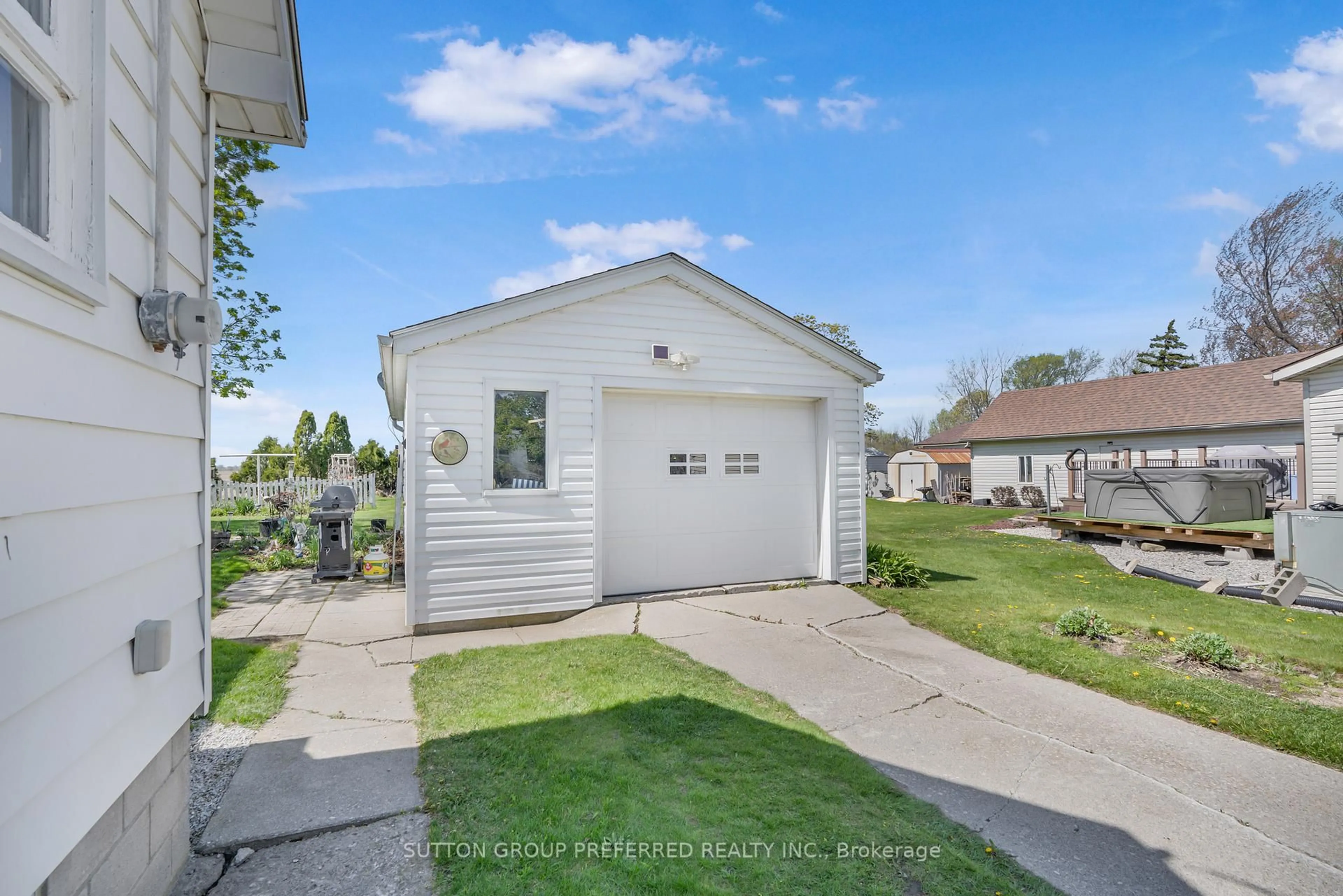 Shed for 203 Eriet St, Chatham-Kent Ontario N0P 1W0