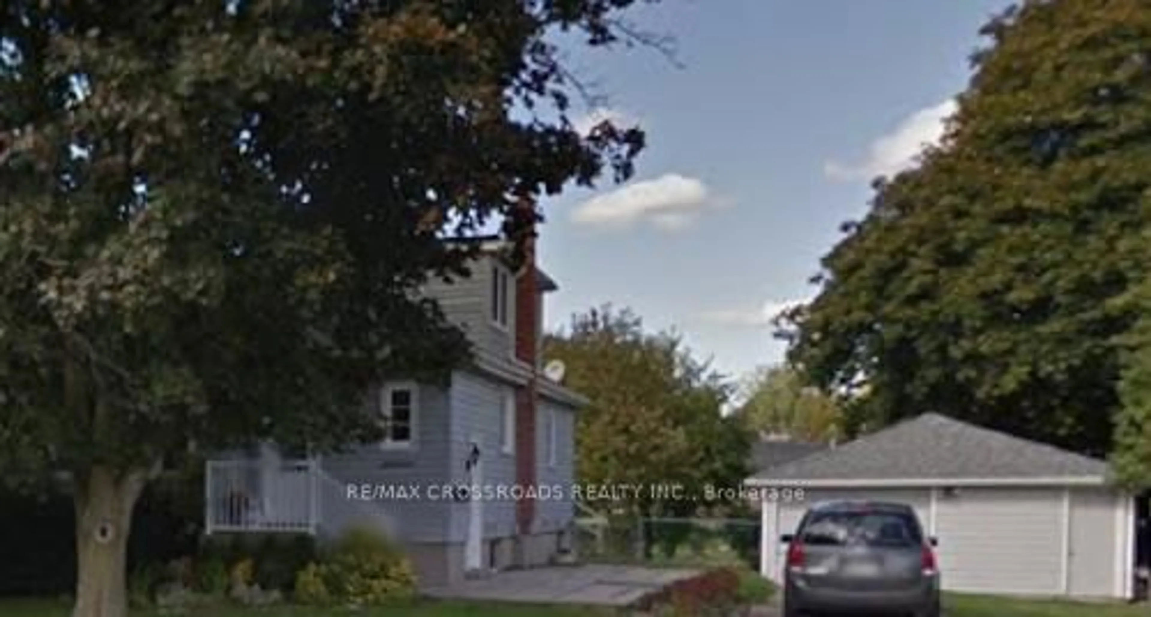 Blurry image for 16 Hamilton Ave, Cobourg Ontario K9A 1V6