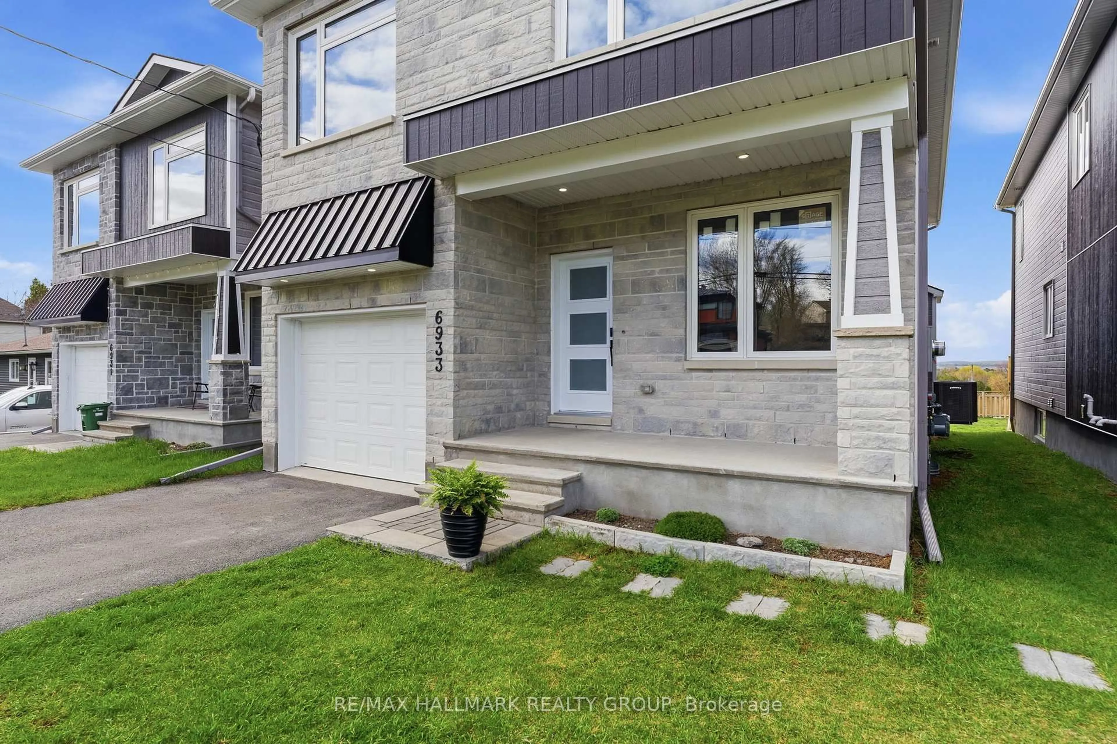 Home with brick exterior material, street for 6933 Notre Dame St, Ottawa Ontario K1C 1H6