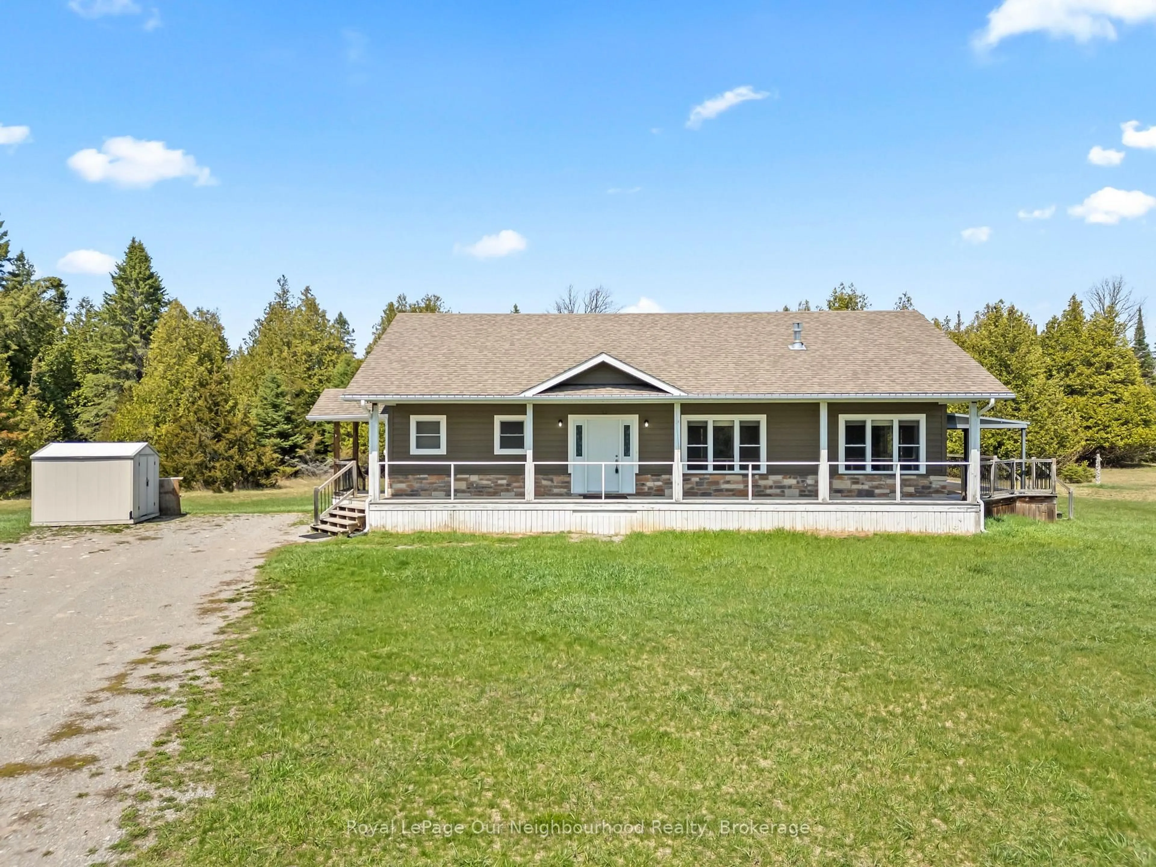 A pic from outside/outdoor area/front of a property/back of a property/a pic from drone, unknown for 2988 Springbrook Rd, Stirling-Rawdon Ontario K0K 3C0