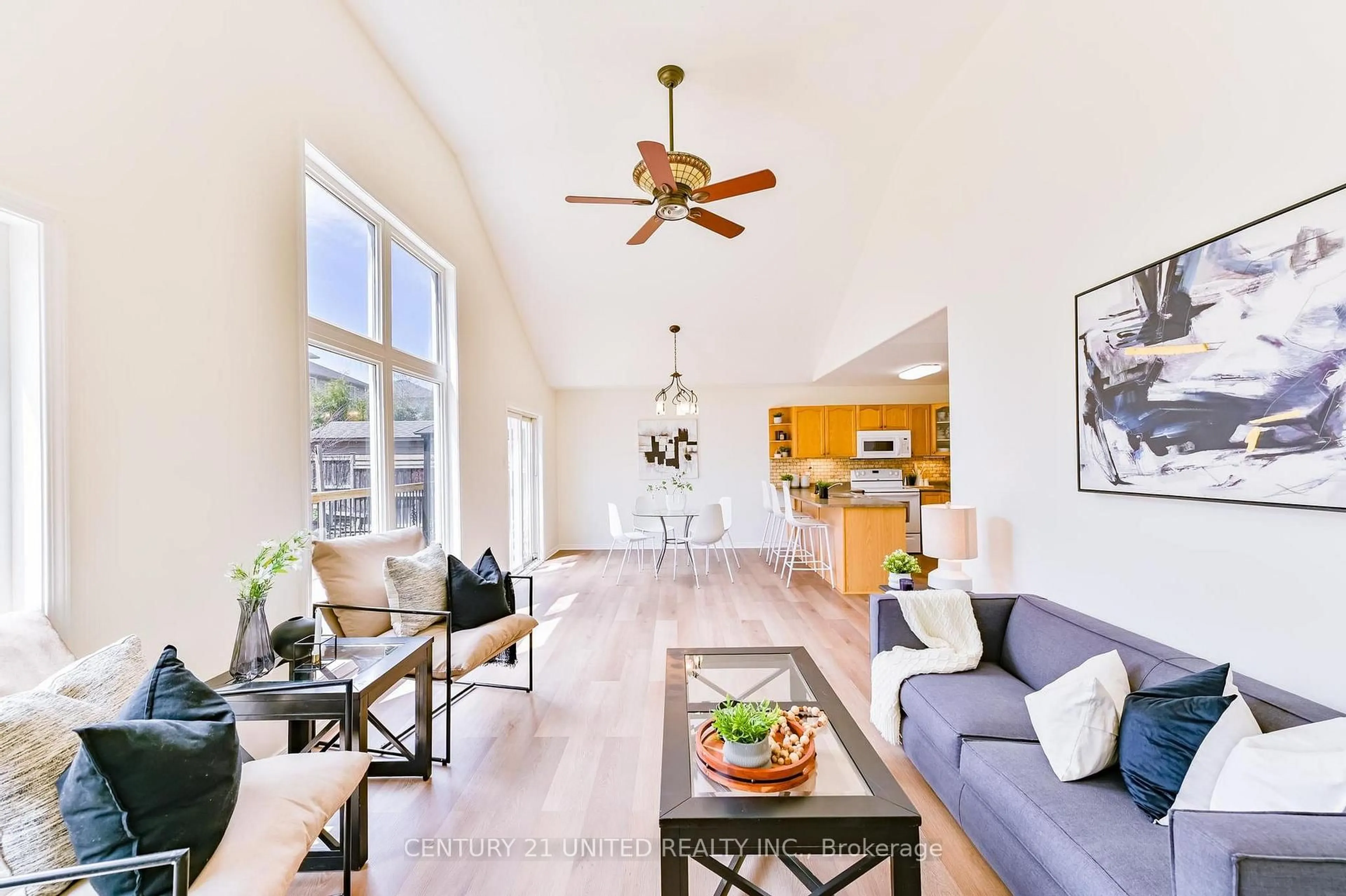 Living room with furniture, unknown for 224 Grove Ave, Selwyn Ontario K9L 0A2