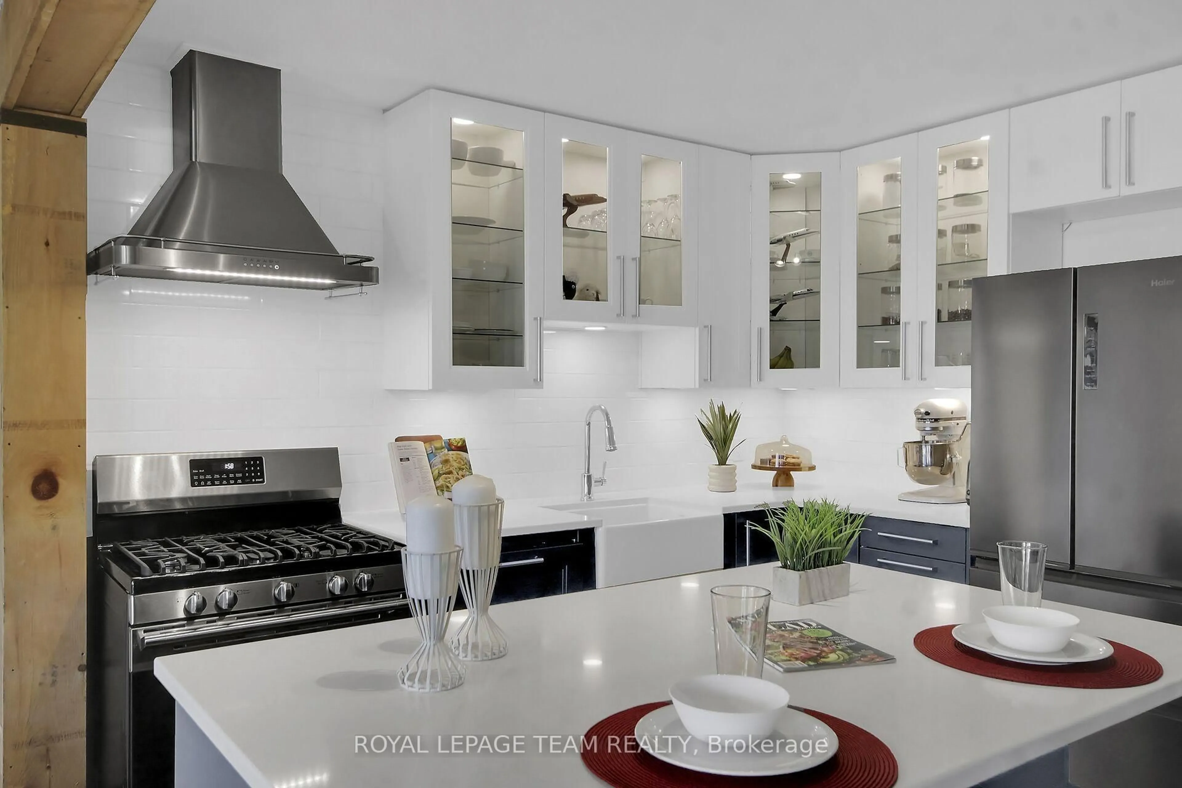 Contemporary kitchen, ceramic/tile floor for 3B Harness Lane, Ottawa Ontario K2M 1E1