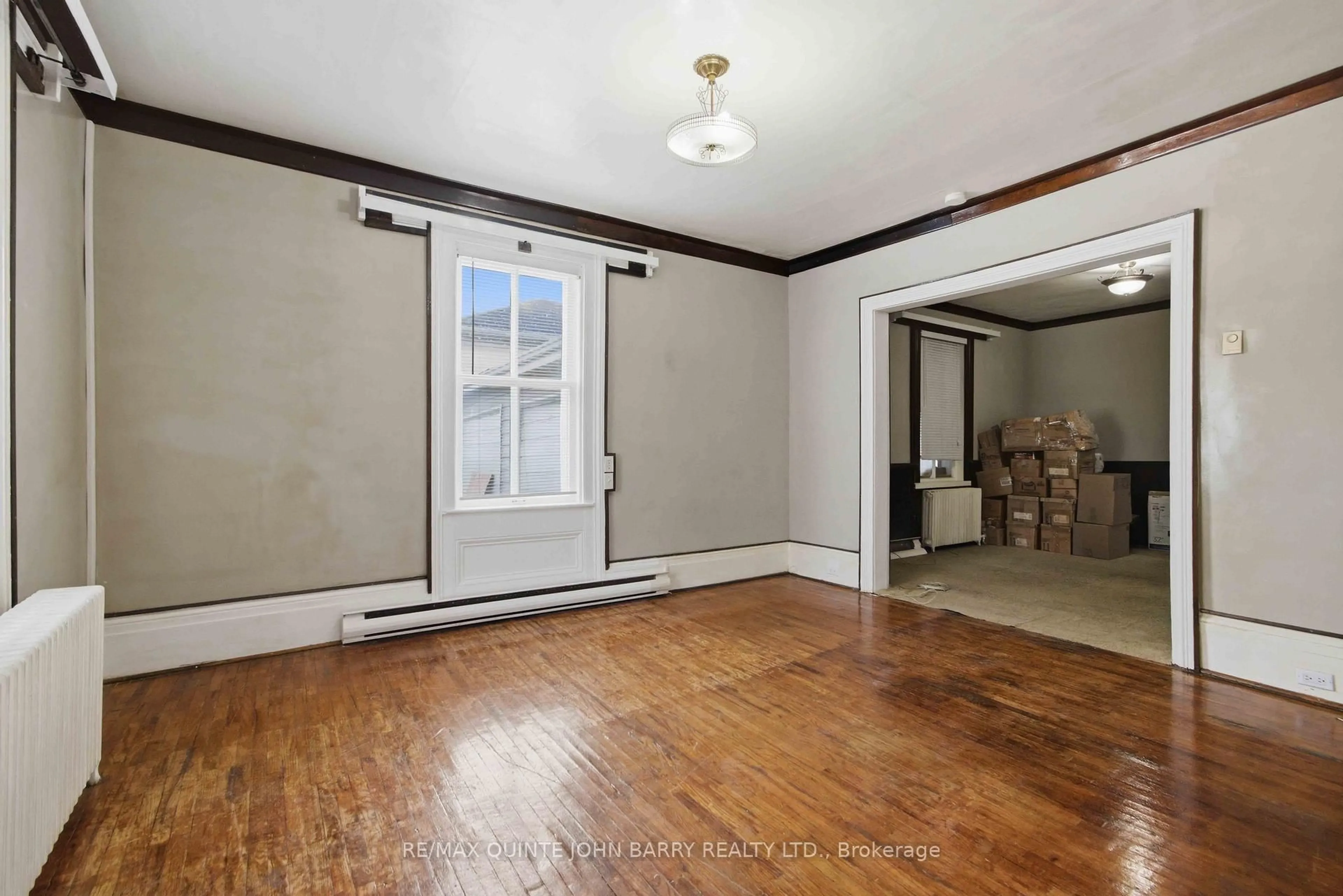 A pic of a room for 175 King St, Quinte West Ontario K8V 3W7