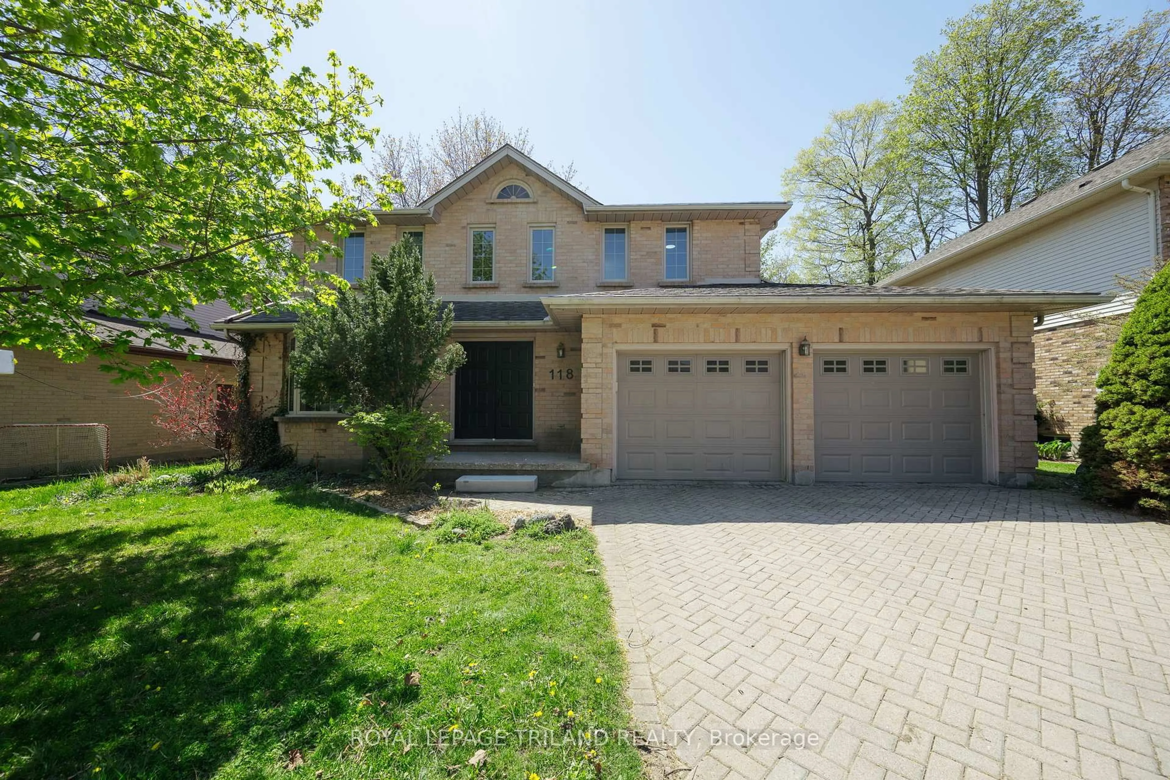Home with brick exterior material, street for 118 Deer Valley Cres, London South Ontario N6J 4K8