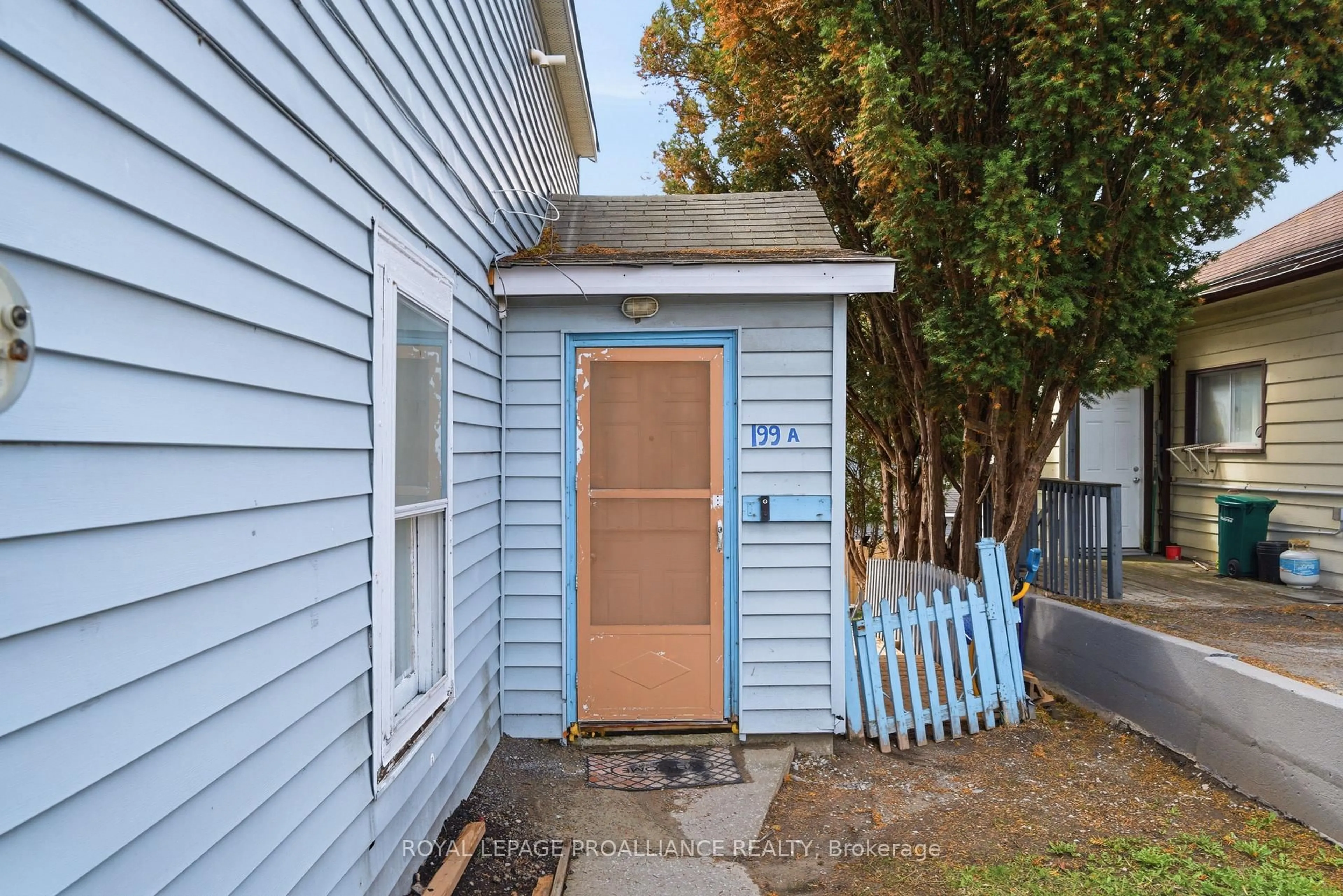 Unknown for 199 Dundas St, Quinte West Ontario K8V 1L8