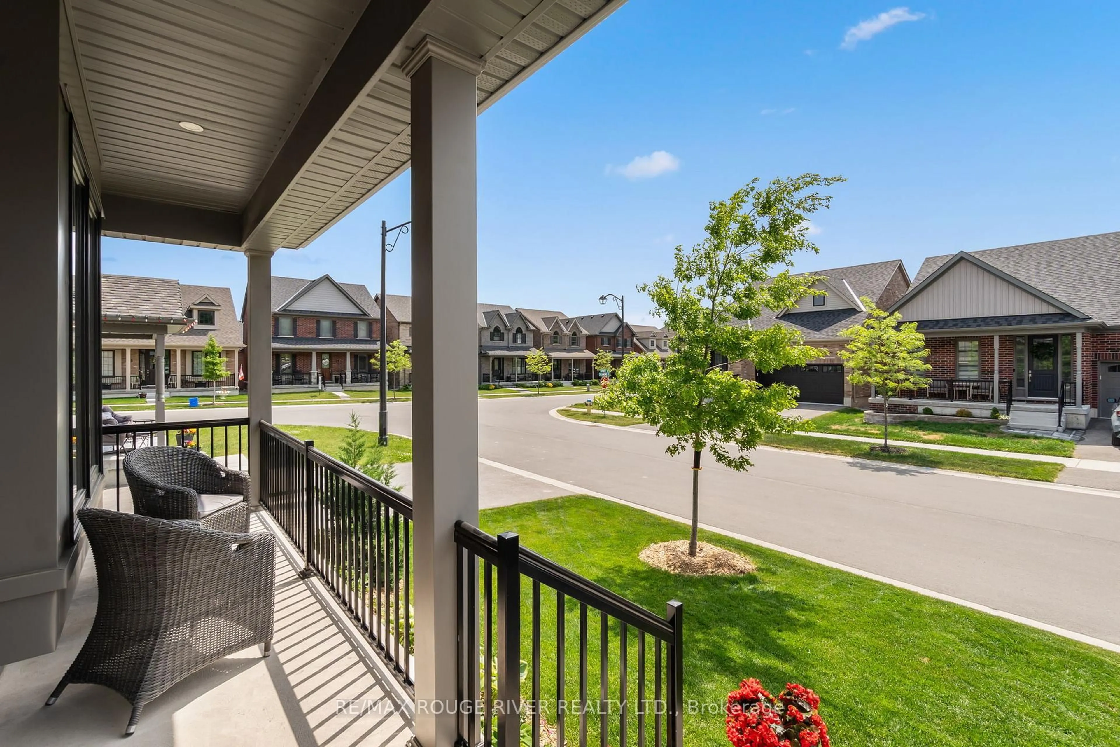 Patio, mountain view for 54 Corbett St, Port Hope Ontario L1A 3Z9