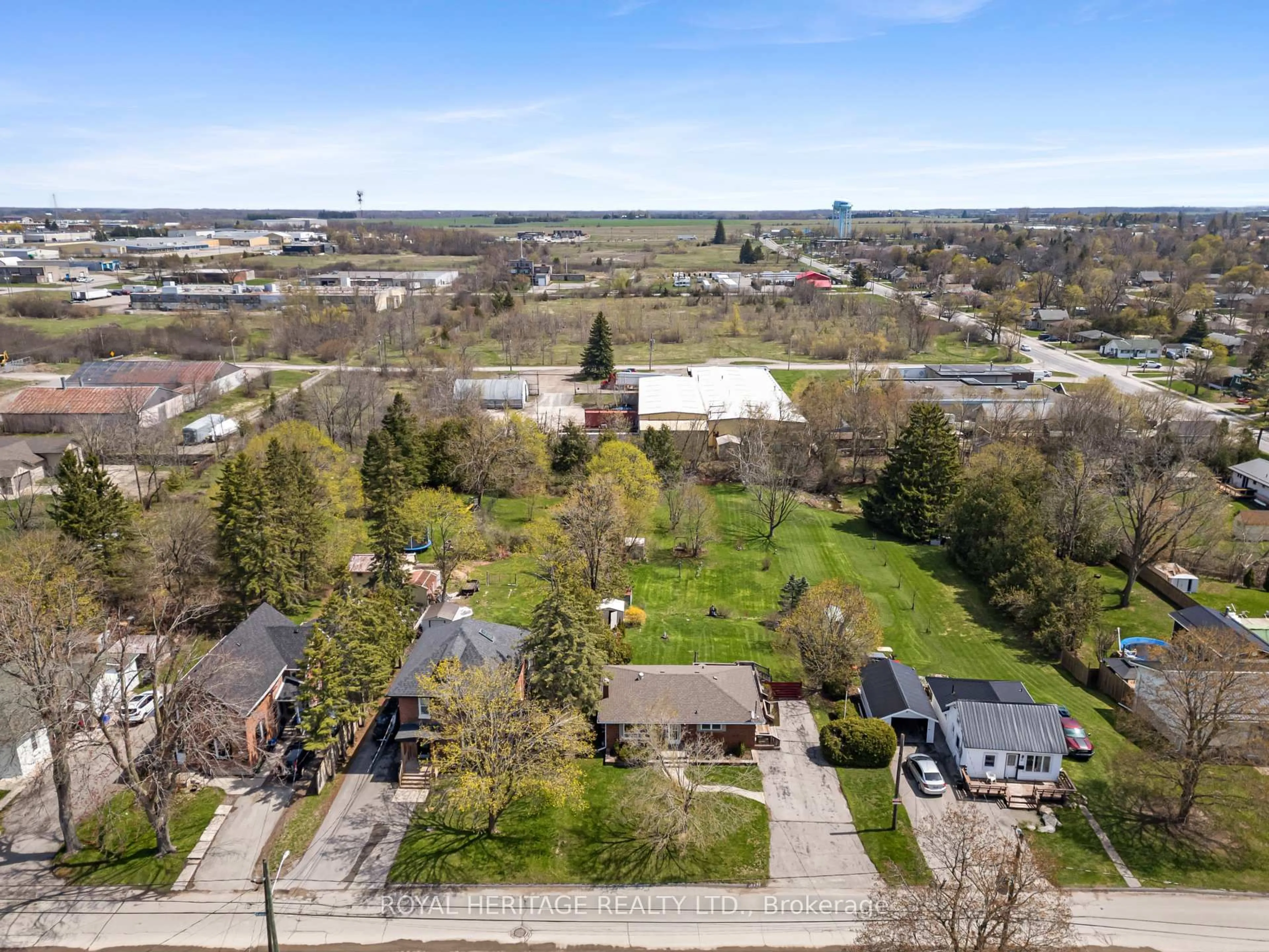 A pic from outside/outdoor area/front of a property/back of a property/a pic from drone, street for 60 St. Patrick St, Kawartha Lakes Ontario K9V 1R5