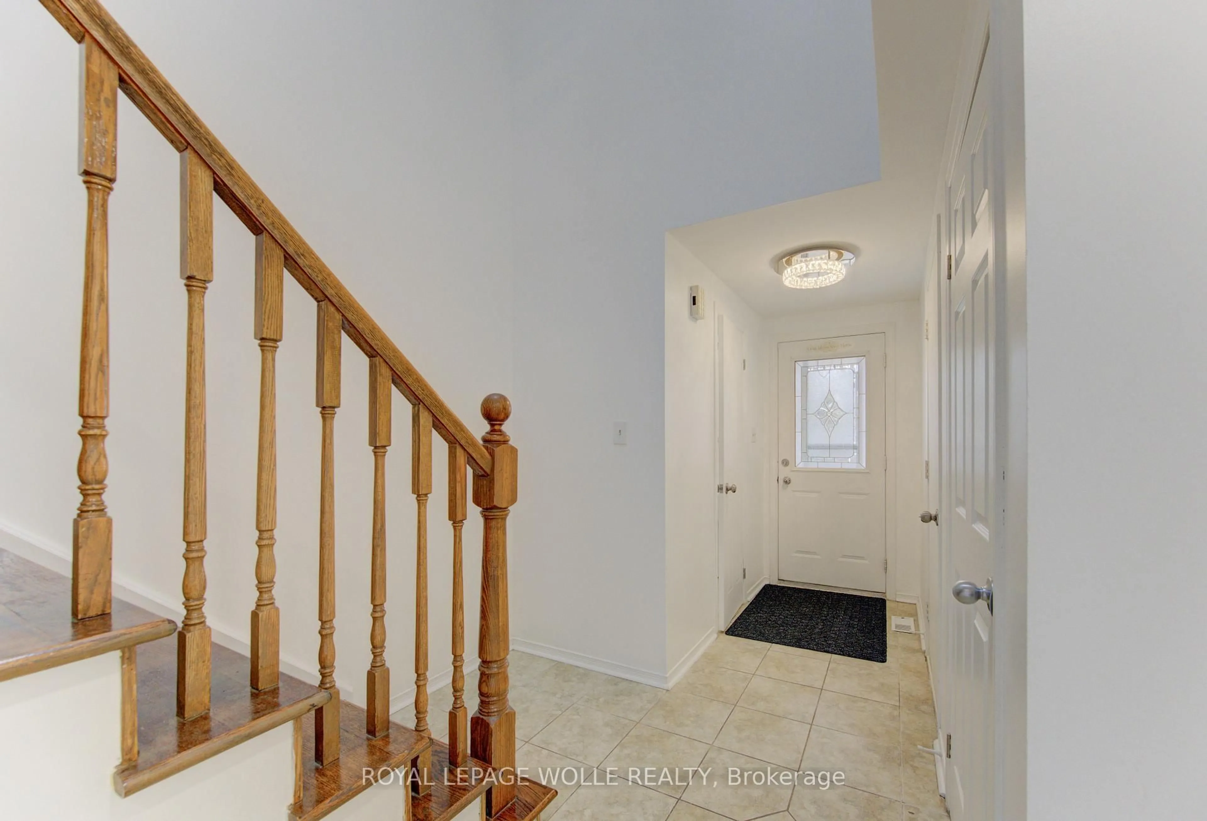 Unknown for 51 Camrose Crt, Kitchener Ontario N2M 5J4