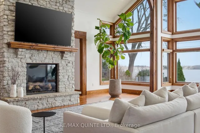 18 Loop Lane, Prince Edward County 5