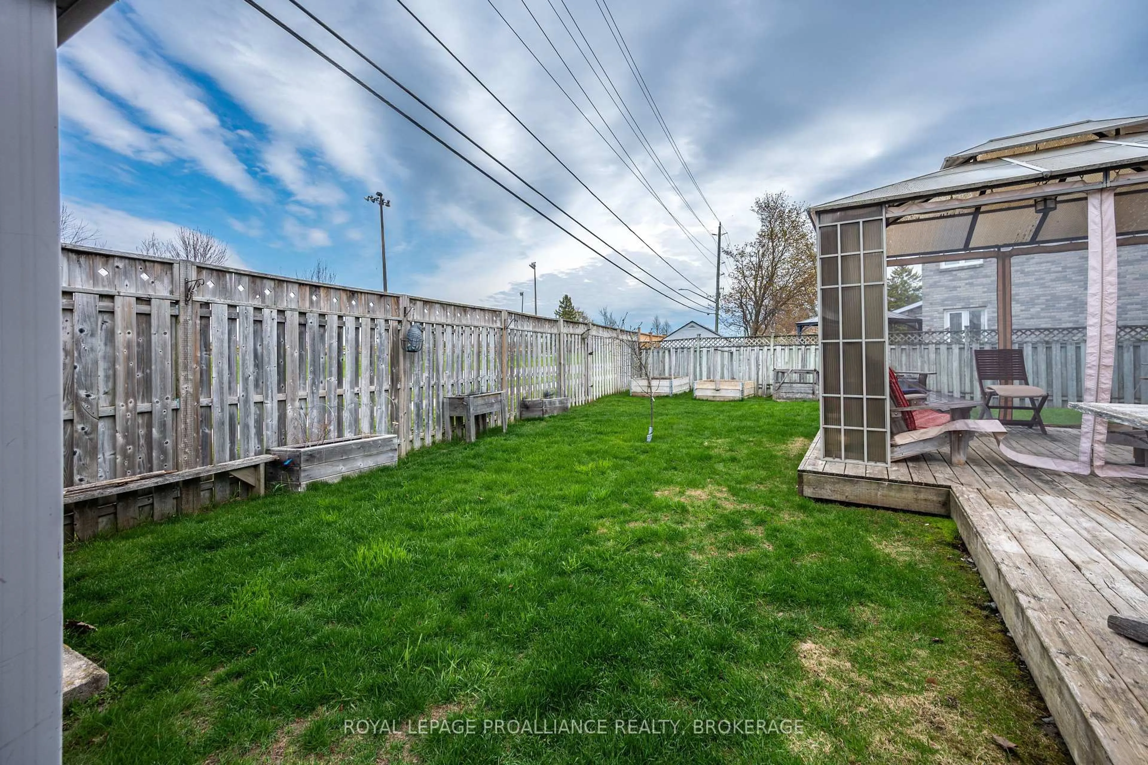 Unknown for 1048 Palmerston Cres, Kingston Ontario K7P 2P5