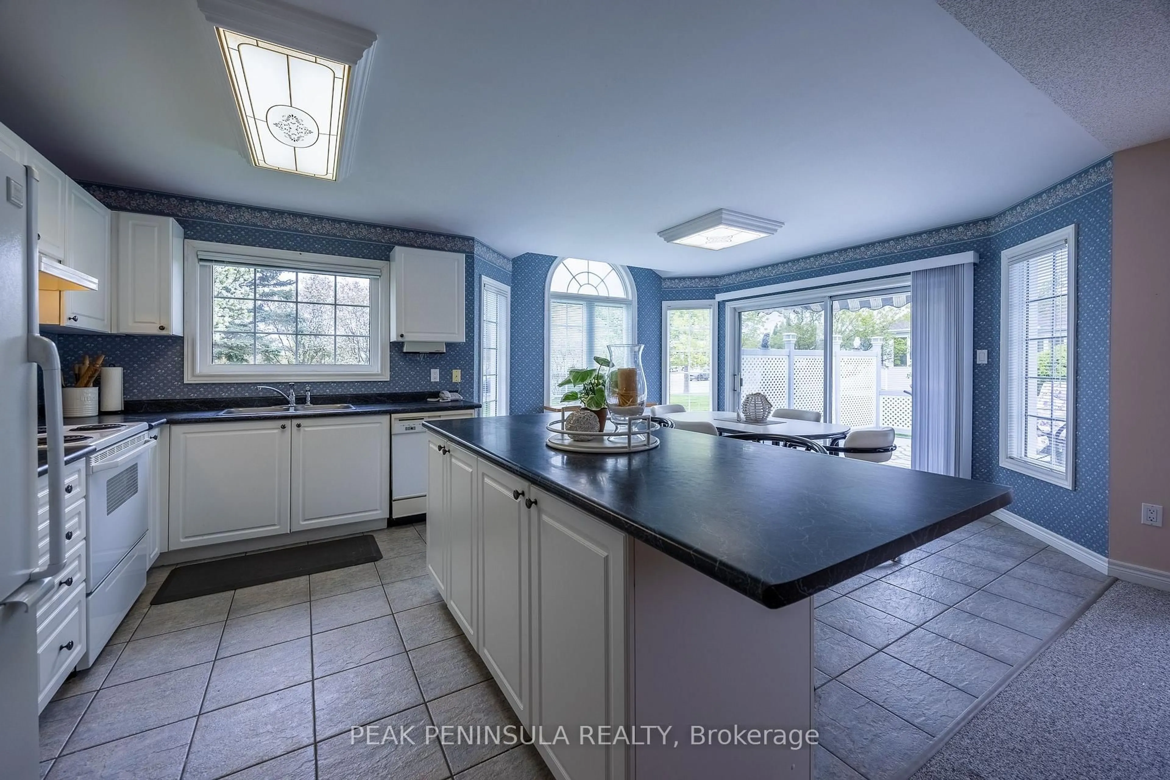 Open concept kitchen, ceramic/tile floor for 24 Long Point Blvd, Norfolk Ontario N0E 1M0