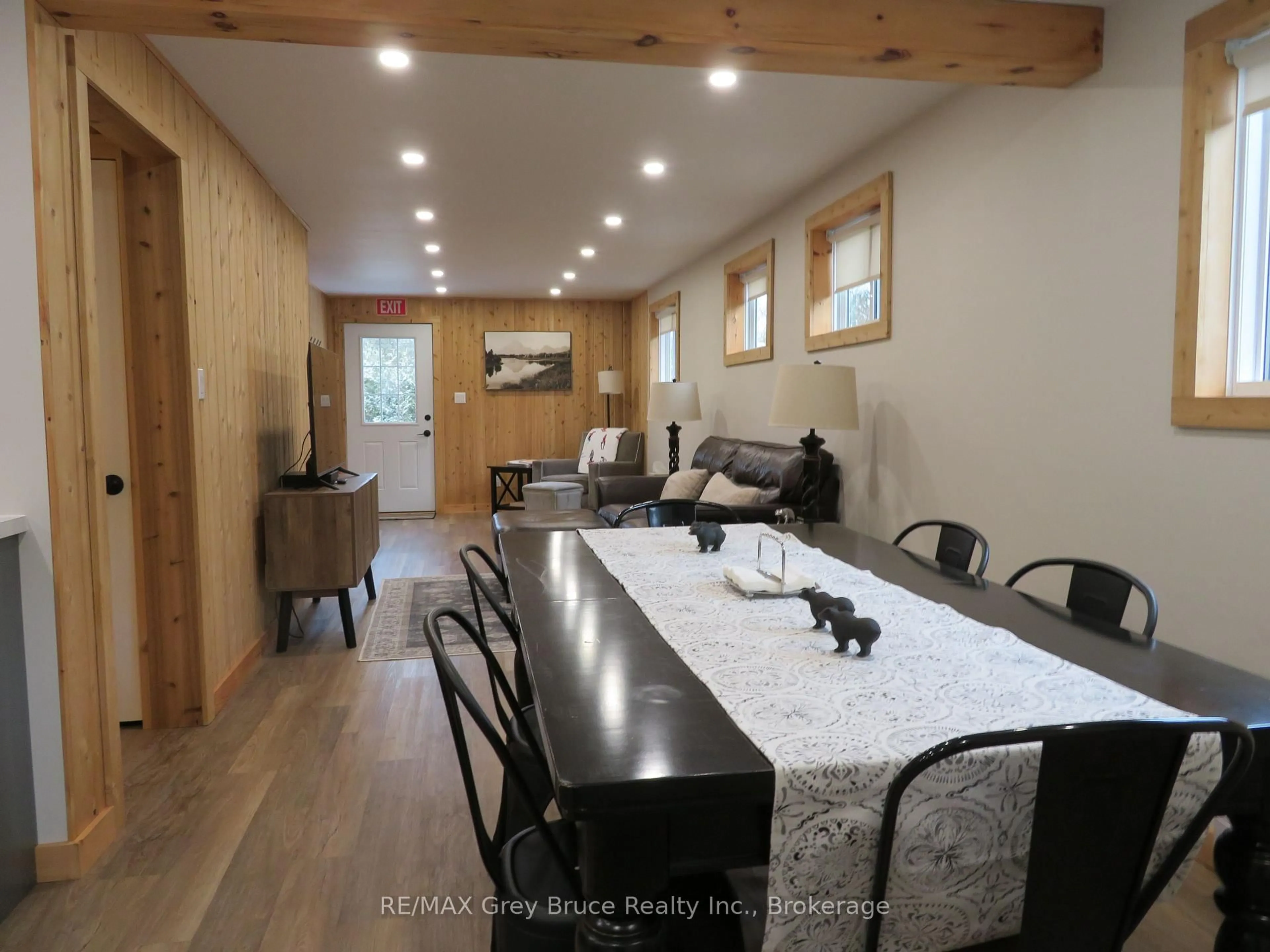 Dining room, wood/laminate floor for 597 Stokes Bay Rd, Northern Bruce Peninsula Ontario N0H 2M0